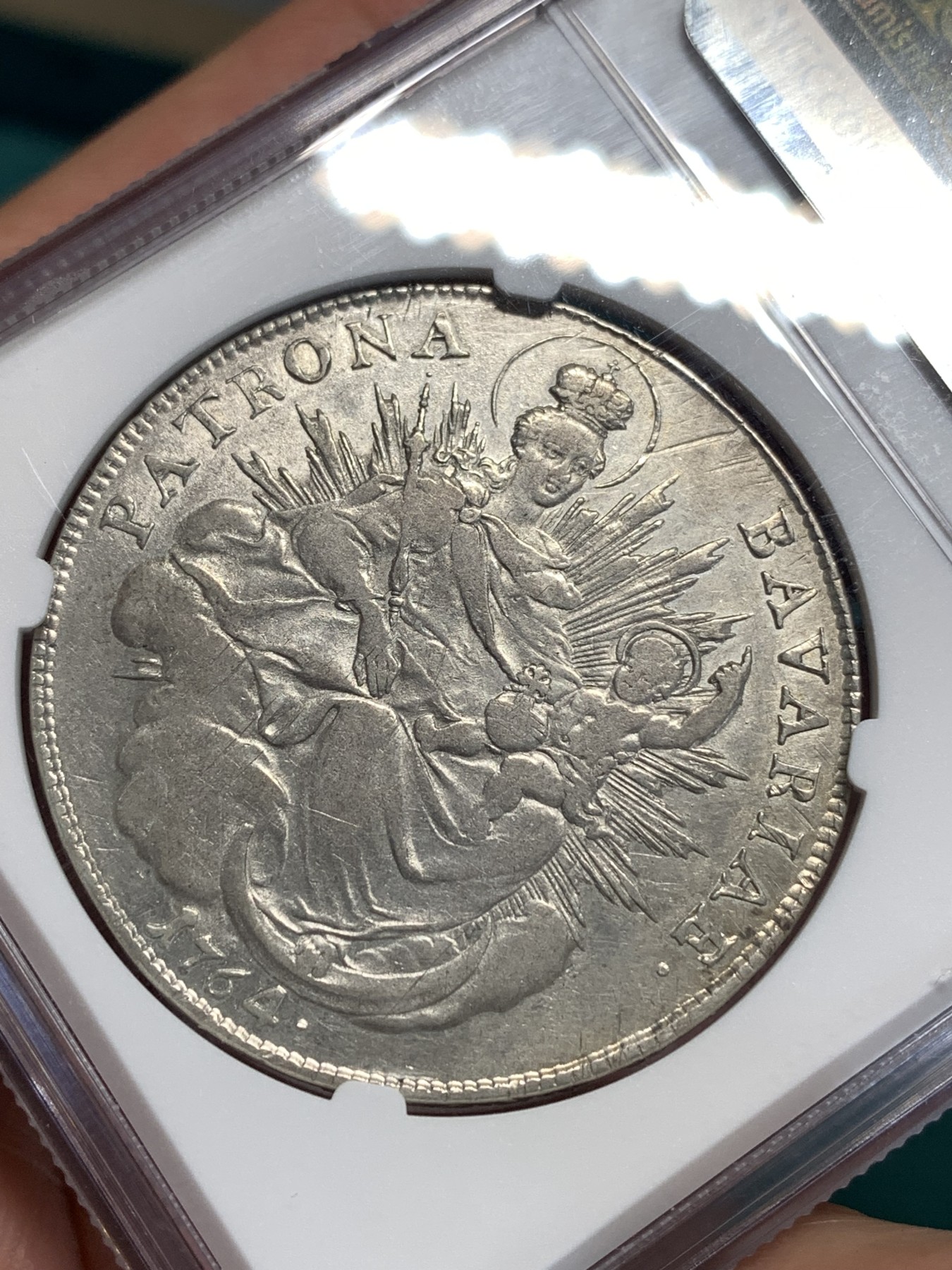 《竞宝斋》第186场-周日，周一 2场 (全场包邮) NGC-XF45 德国 1764 巴伐利亚圣母 抱婴 泰勒 大银币