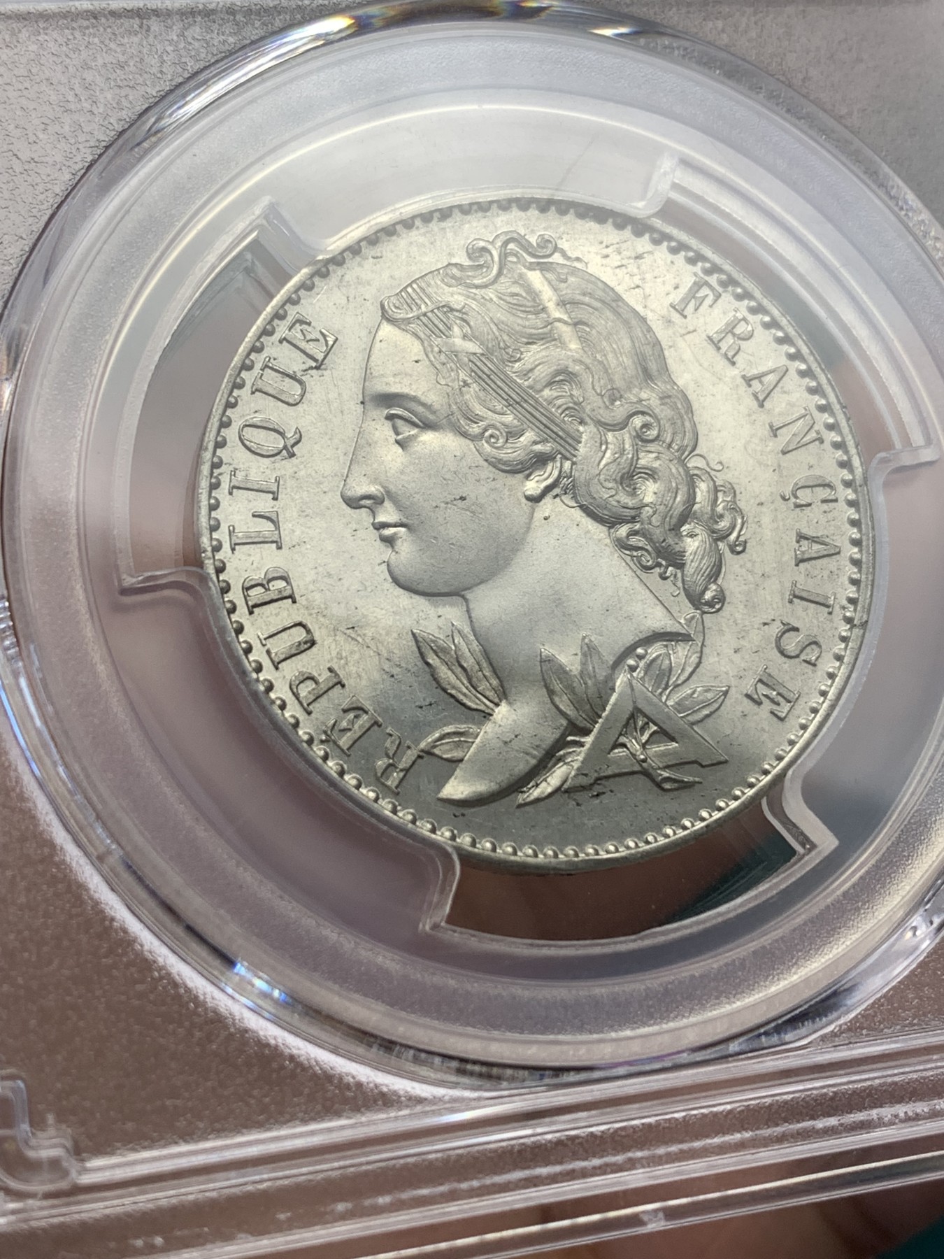 《竞宝斋》第186场-周日，周一 2场 (全场包邮) 亚军分PCGS SP64 1848年法国10分样币，Essai，顶级品。飘柔秀发，肥美小脸，pl感十足 外拍法国样币上涨厉害