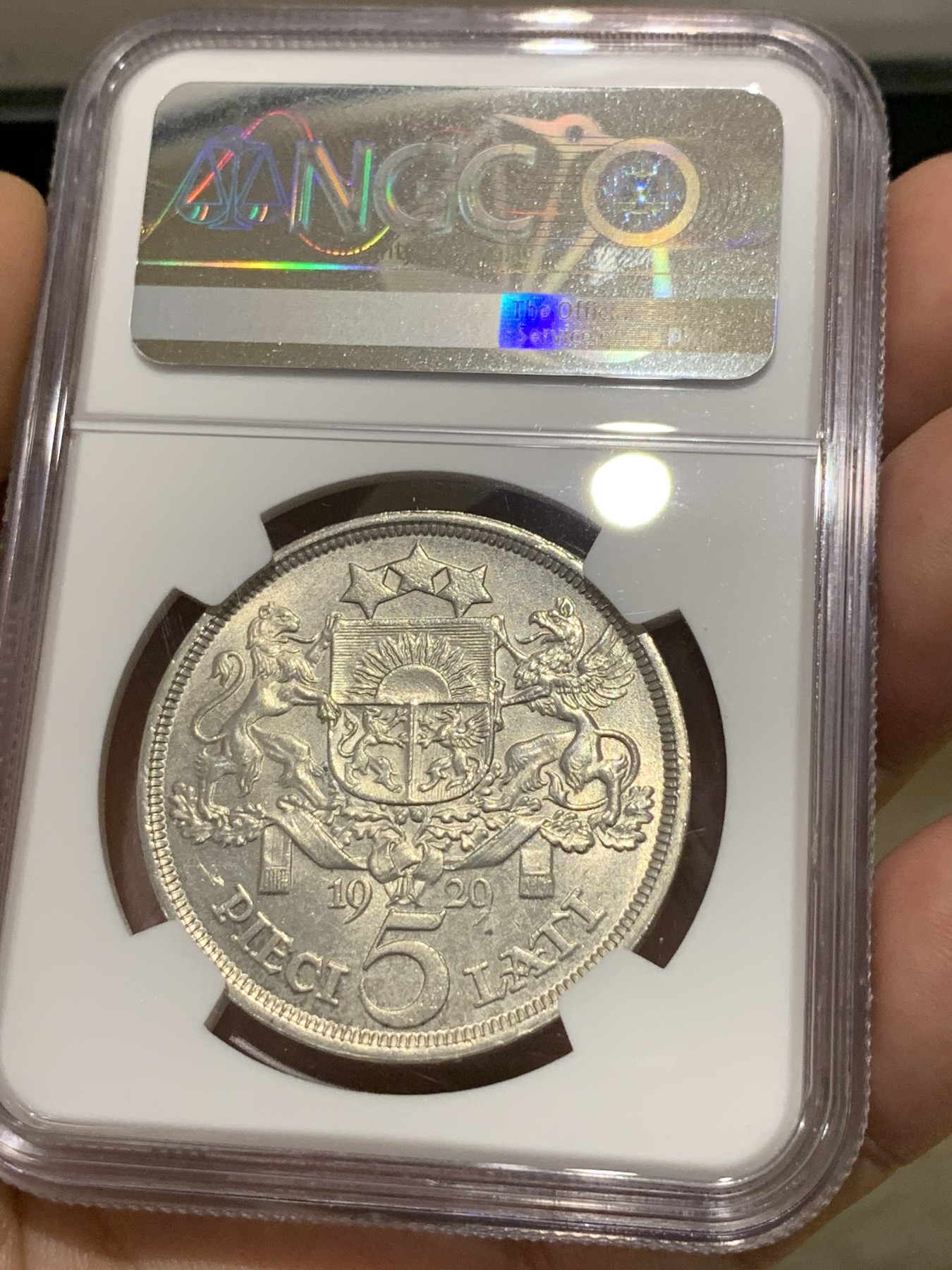 《竞宝斋》第186场-周日，周一 2场 (全场包邮) NGC-MS63 拉脱维亚1929年少女头像5拉特银币 63分已经不多见了，还是1929