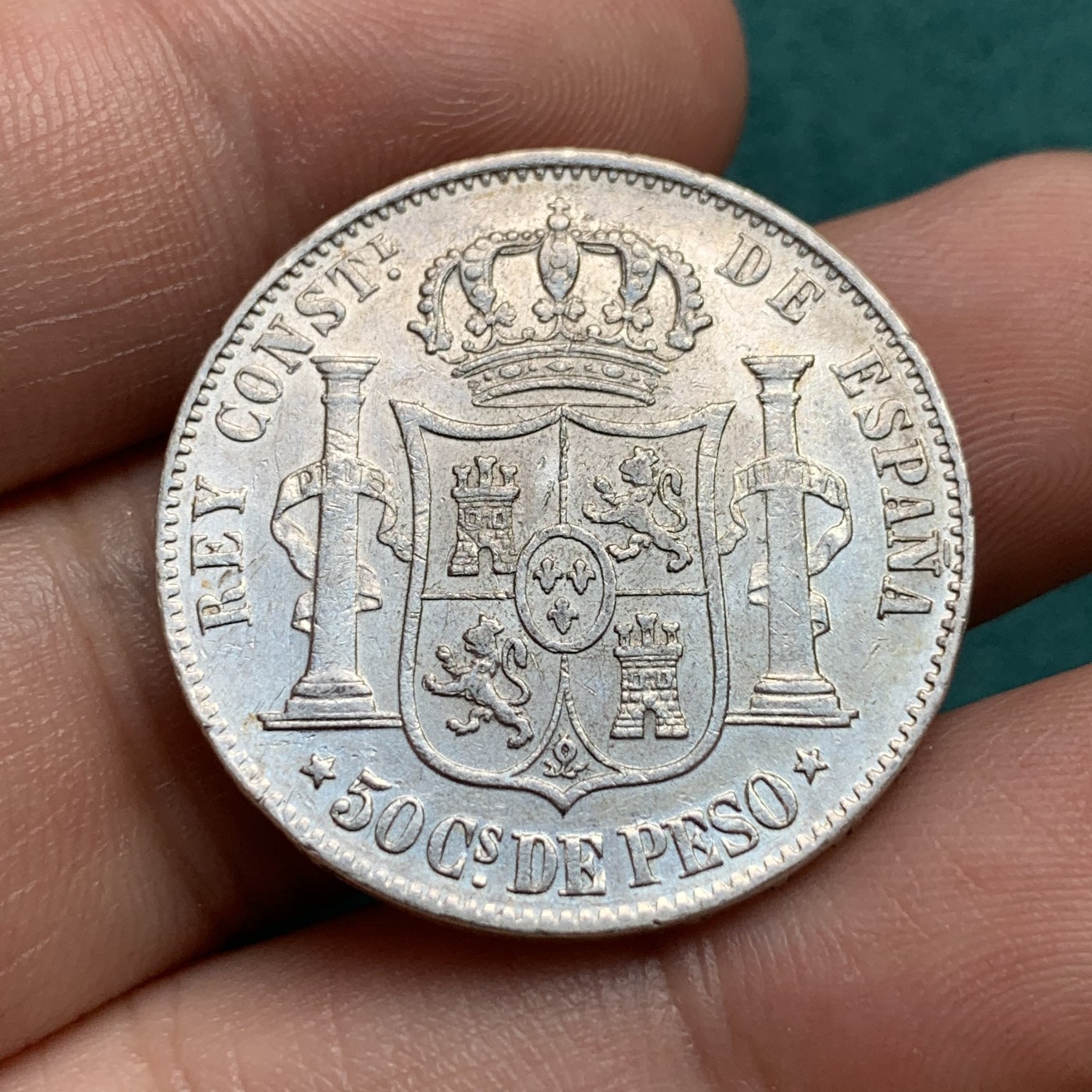 《竞宝斋》第186场-周日，周一 2场 (全场包邮) 1885年西属菲律宾半比索50分半圆型银币 菲律宾比本土少见很多 阿方索十二世 盾徽清晰漂亮