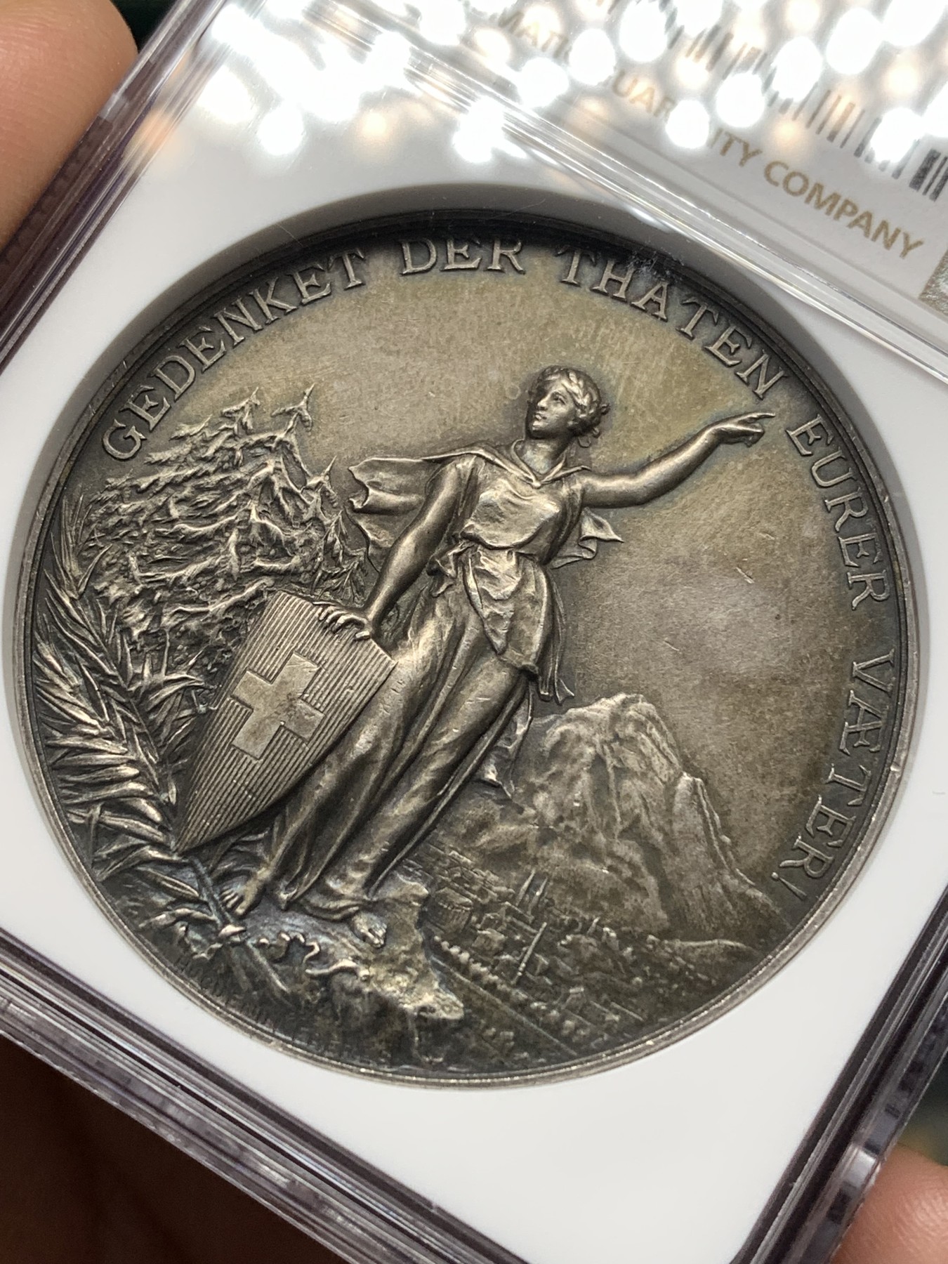 《竞宝斋》第186场-周日，周一 2场 (全场包邮) NGC-MS61 1892年格拉鲁斯瑞士射击节银章 品相很好 属于瑞士射击节中的精品银章 加厚盒装