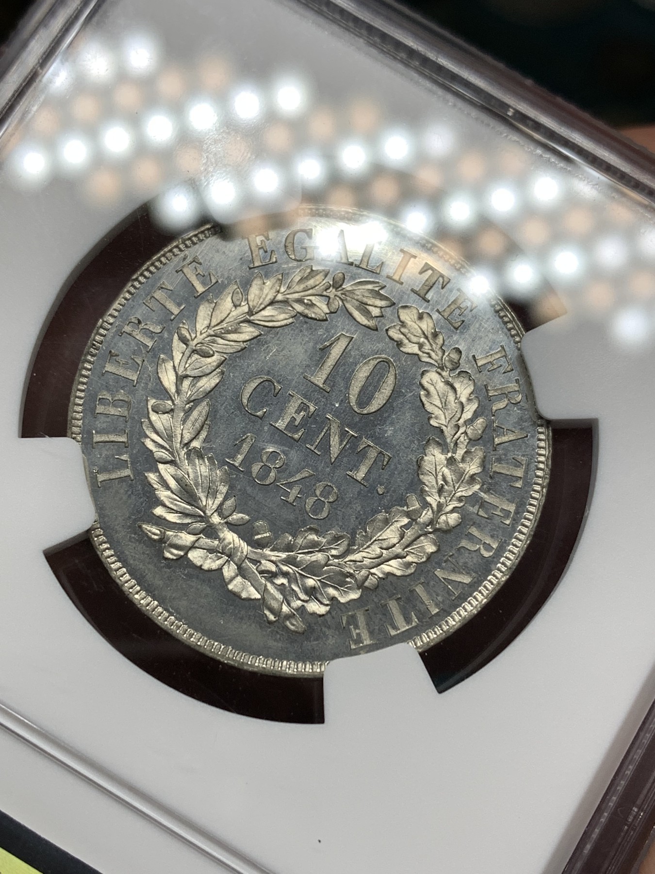 《竞宝斋》第186场-周日，周一 2场 (全场包邮) NGC MS64 法国二共大力神10C样币，正反面精致面十分讨喜正面大力神的设计特别精美！高分样币难得也少见！更高分只有2枚