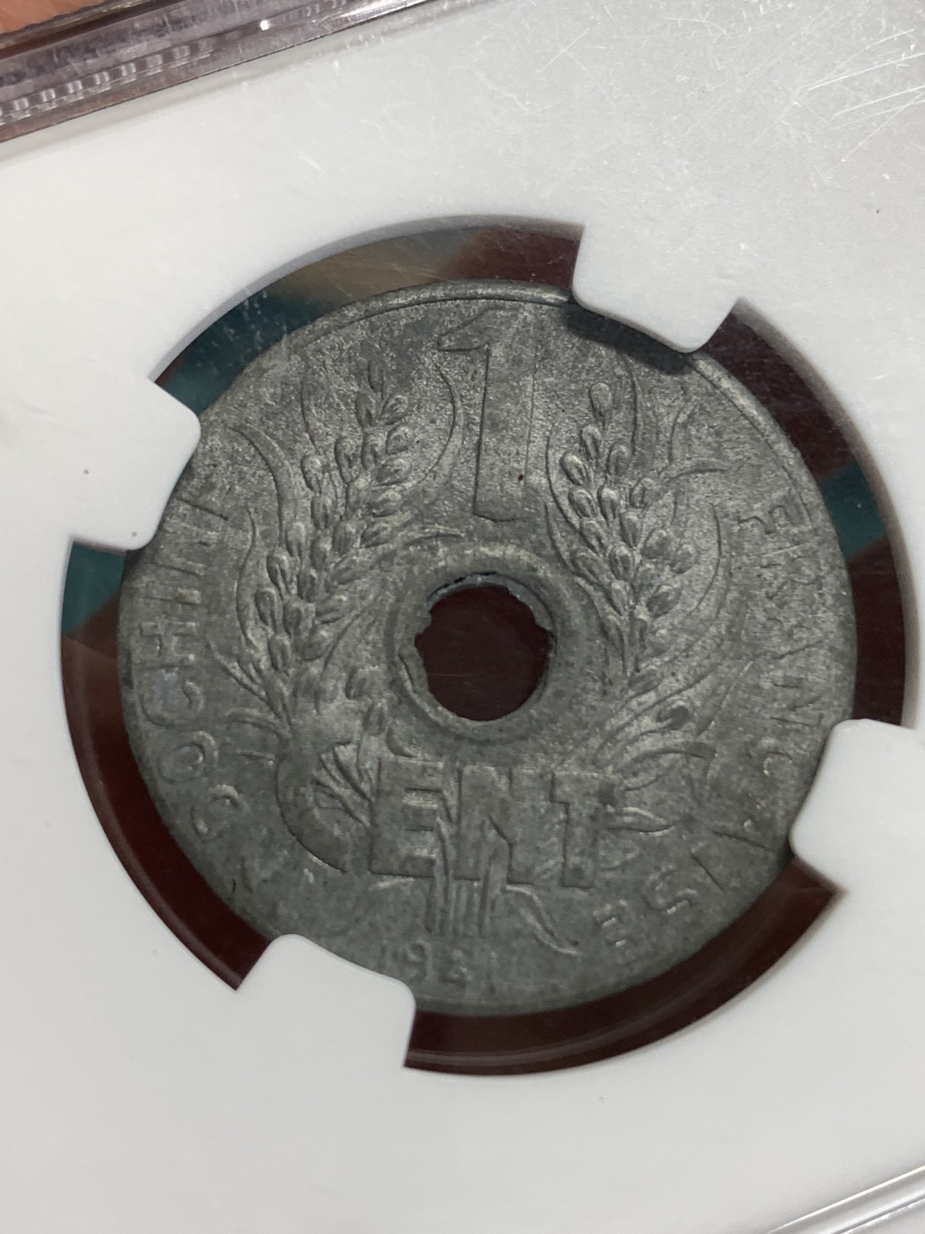 《竞宝斋》第186场-周日，周一 2场 (全场包邮) NGC UNC 法属印支1940年1分锌币