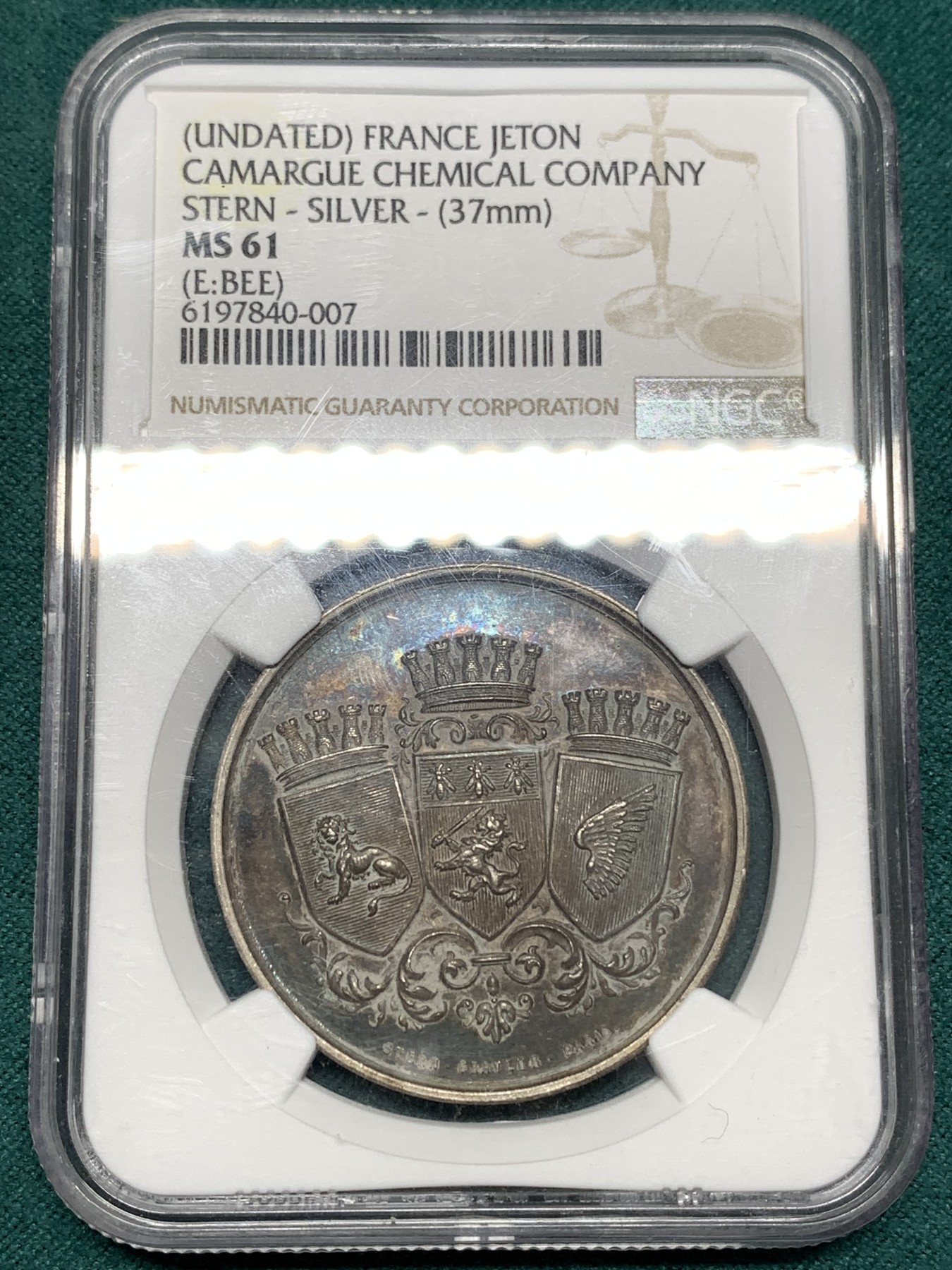 《竞宝斋》第186场-周日，周一 2场 (全场包邮) NGC MS61 法国19世纪卡马尔格化工银质代用币 五彩包浆 低评 37mm大规格