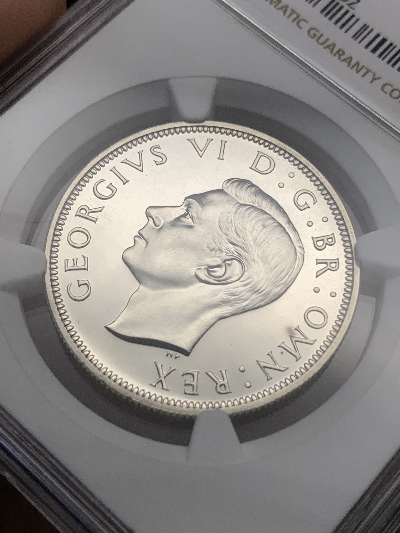 《竞宝斋》第186场-周日，周一 2场 (全场包邮) NGC PF66 英国1937年乔治六世精制镜面半克朗银币一枚