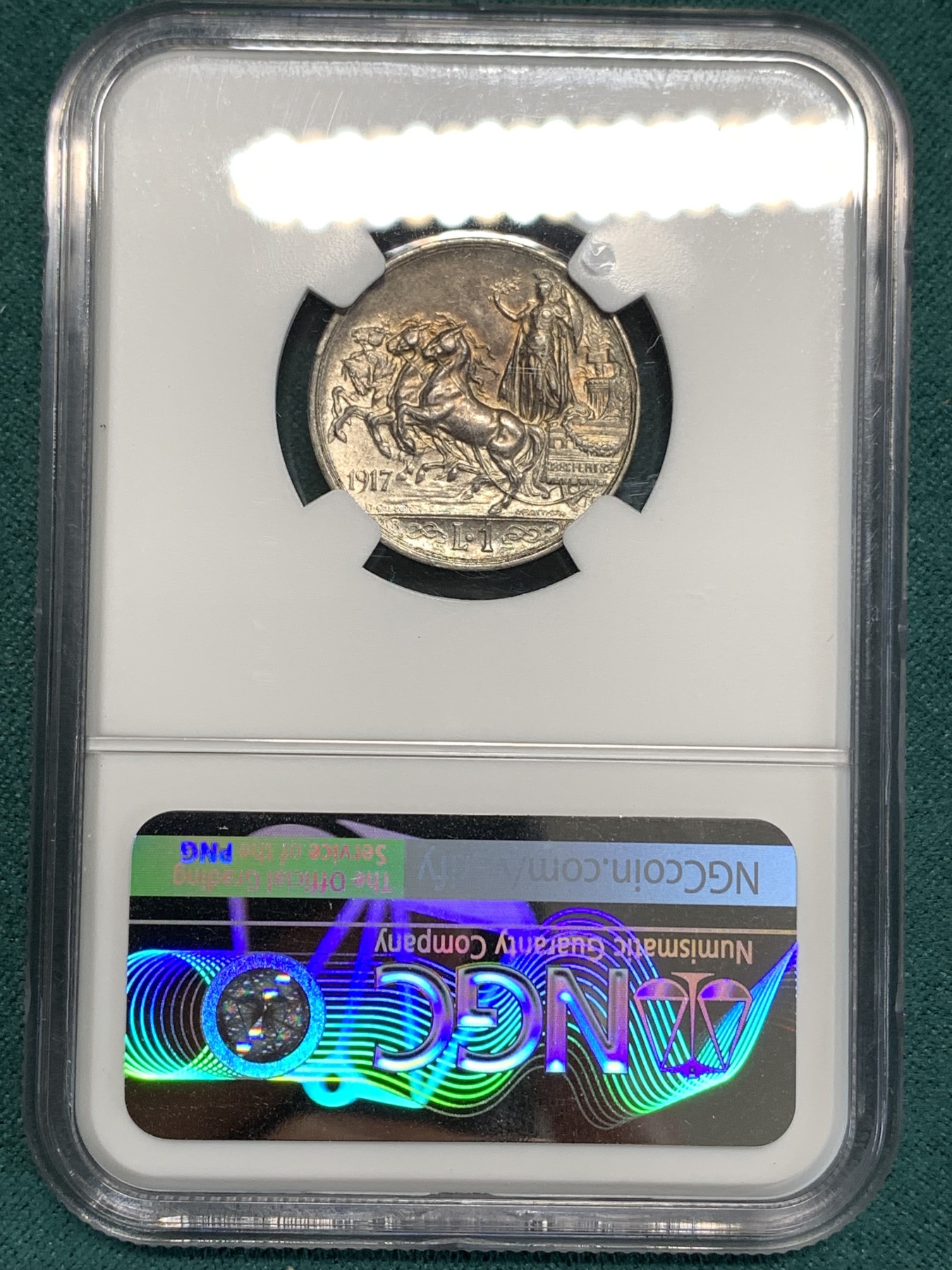 《竞宝斋》第186场-周日，周一 2场 (全场包邮) NGC AU58 1917年意大利马车1里拉银币，带彩包浆十分精美