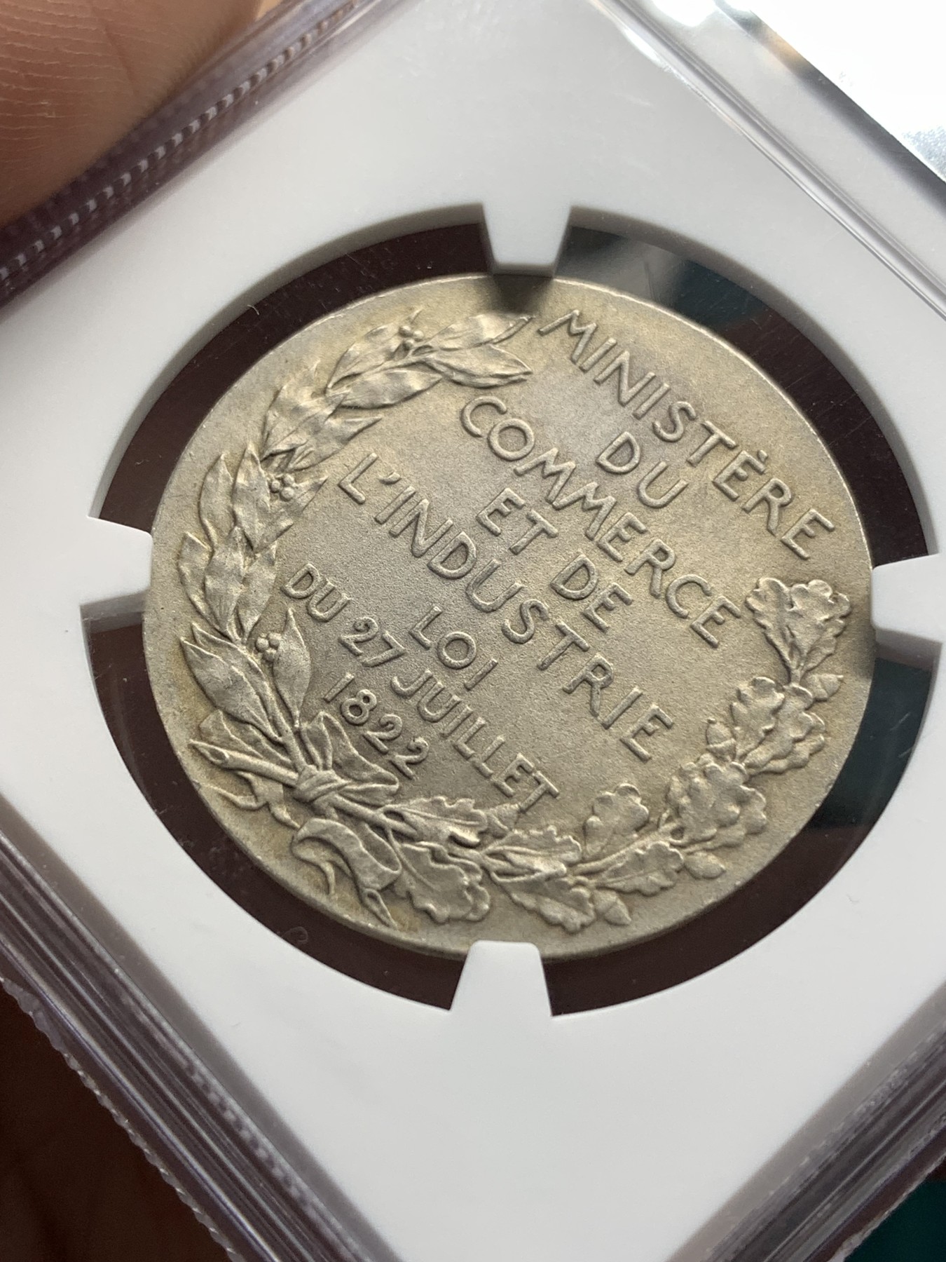 《竞宝斋》第186场-周日，周一 2场 (全场包邮) NGC MS61 法国 1822  高品 细节 小女神 银章 素材丰富 可藏