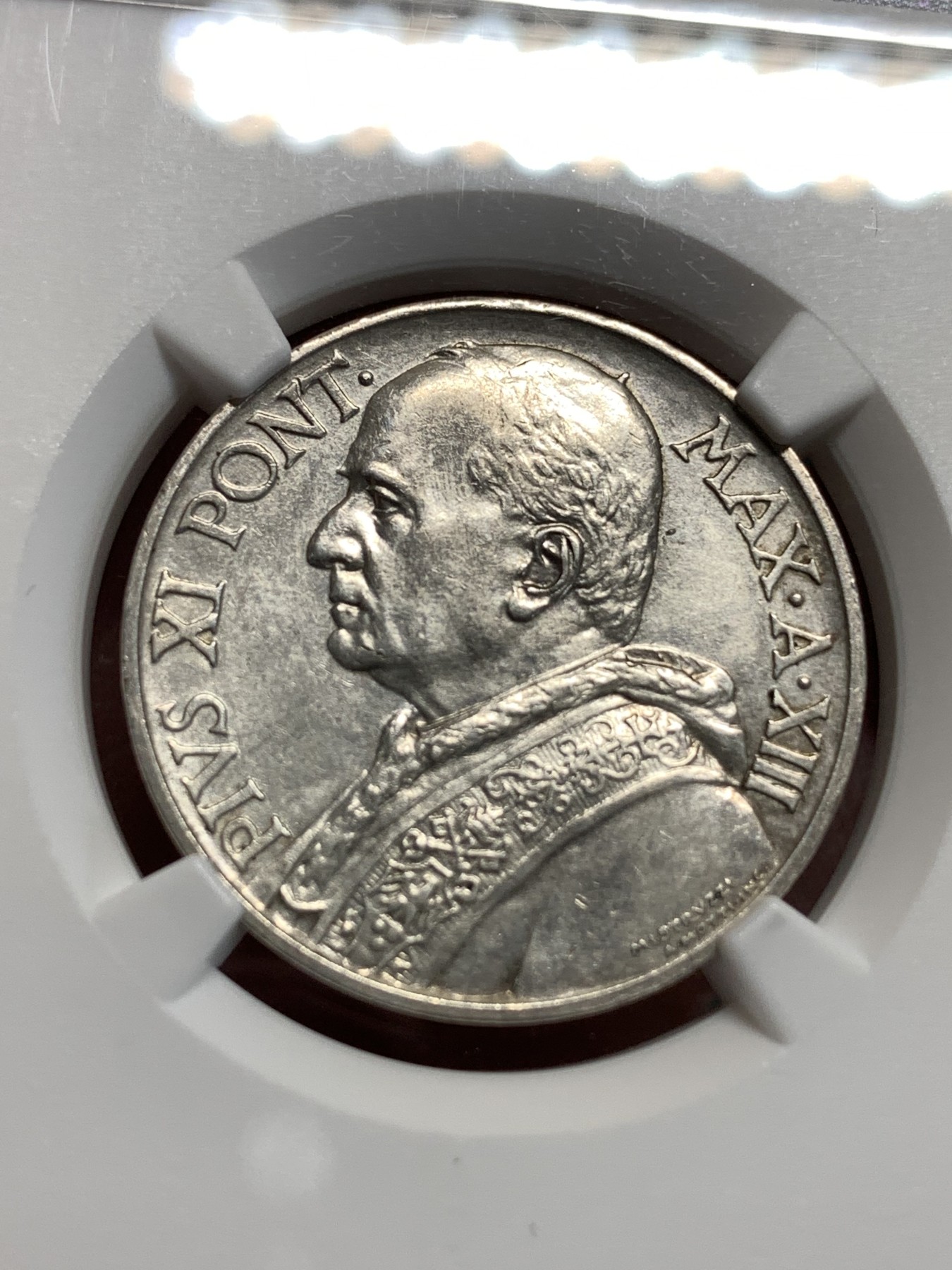 《竞宝斋》第186场-周日，周一 2场 (全场包邮) NGC-AUD 1934年梵蒂冈早期10里拉银币，少见年份非常见1930版