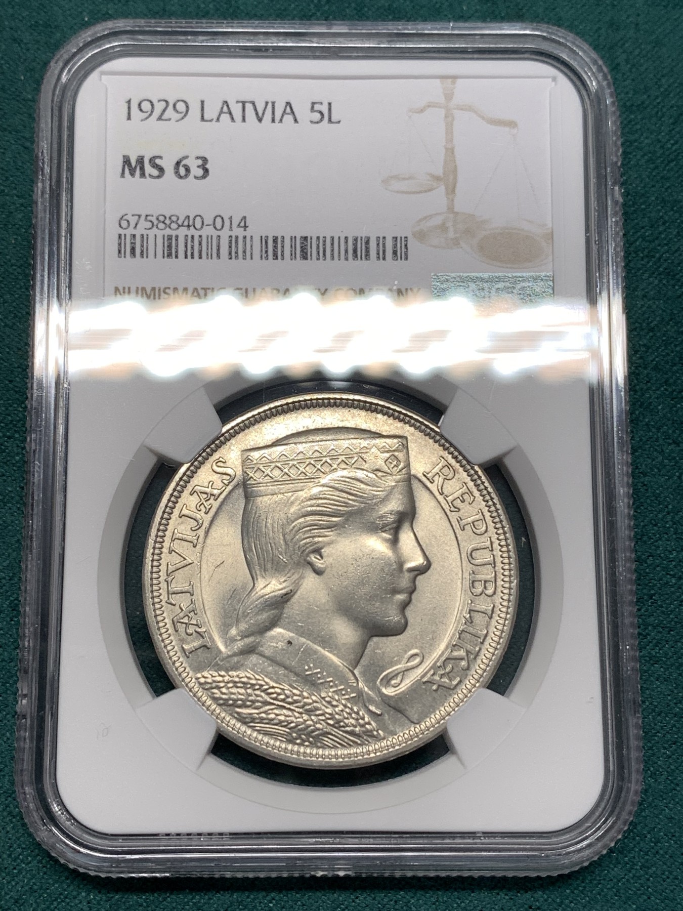 《竞宝斋》第186场-周日，周一 2场 (全场包邮) NGC-MS63 拉脱维亚1929年少女头像5拉特银币 63分已经不多见了，还是1929