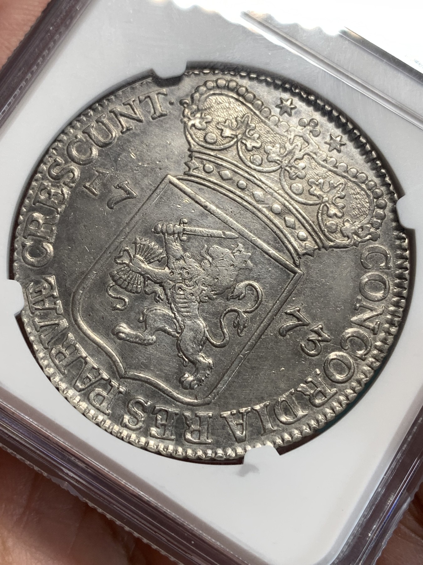 《竞宝斋》第186场-周日，周一 2场 (全场包邮) NGC AU 荷兰 泽兰省1773年1杜卡特武士银币 打制的很不错