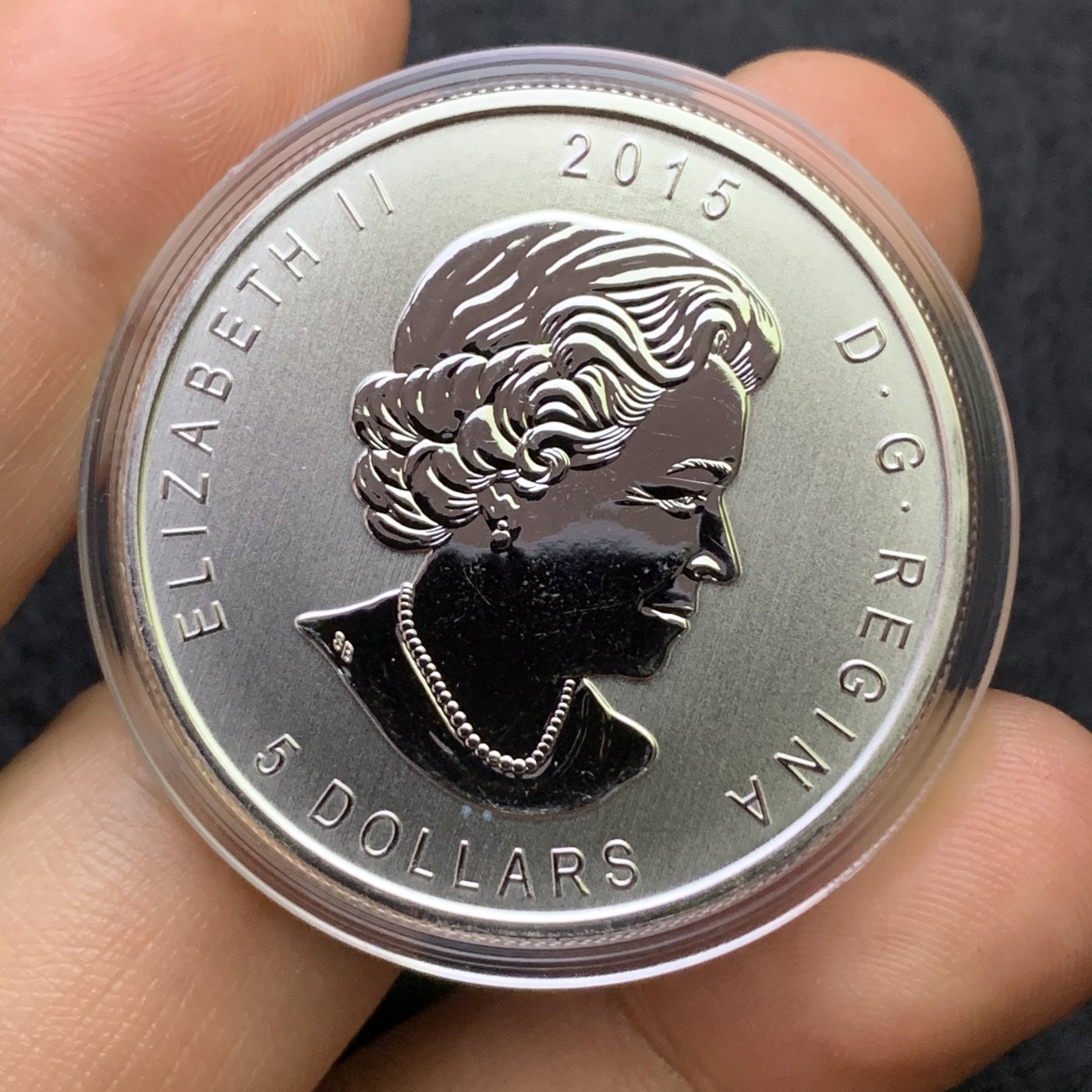 《竞宝斋》第186场-周日，周一 2场 (全场包邮) 加拿大 2015年 猛禽系列 大角猫头鹰 1盎司银币 31.1克 9999银 少见品种