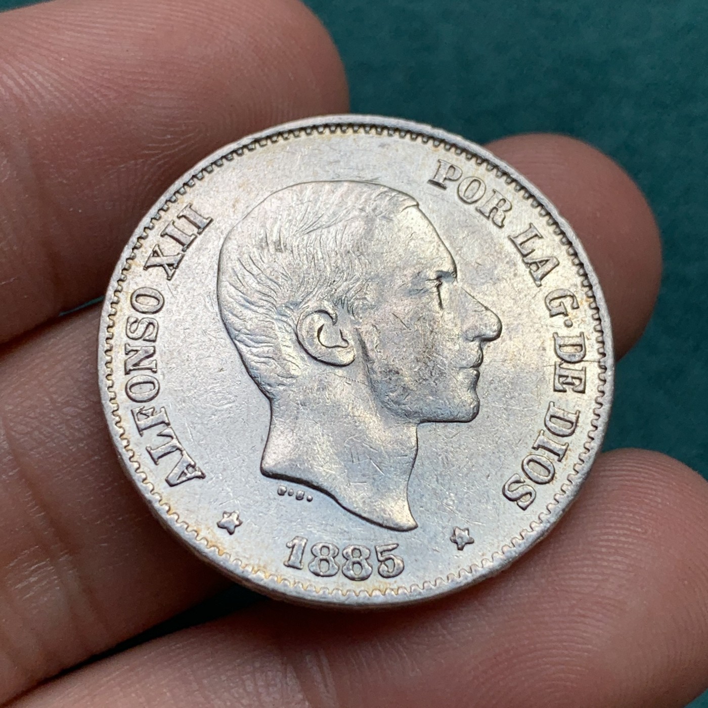 《竞宝斋》第186场-周日，周一 2场 (全场包邮) 1885年西属菲律宾半比索50分半圆型银币 菲律宾比本土少见很多 阿方索十二世 盾徽清晰漂亮