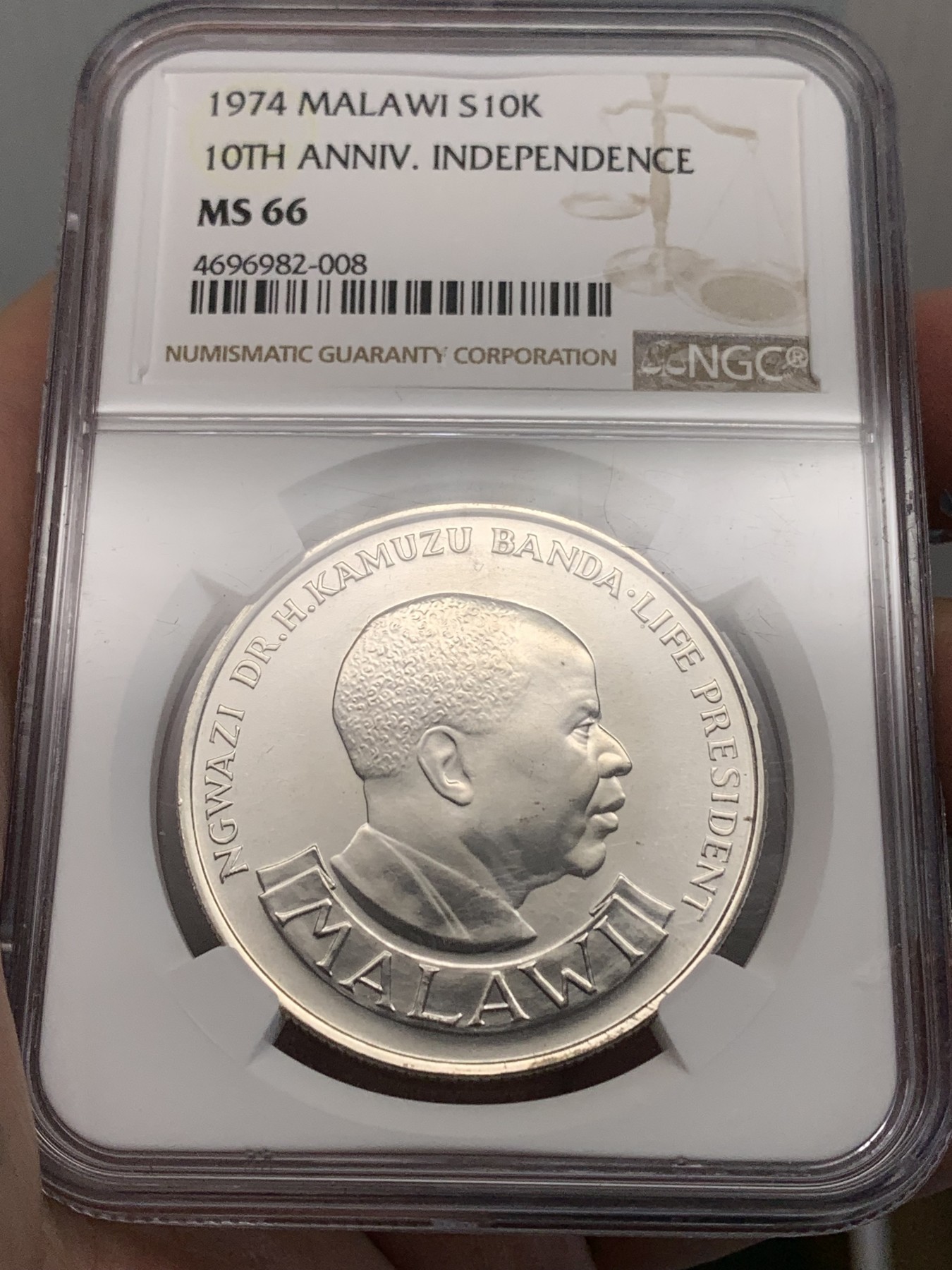 《竞宝斋》第186场-周日，周一 2场 (全场包邮) NGC MS66 马拉维 1974年 独立10周年 10克瓦查大银币 28.28克 925银