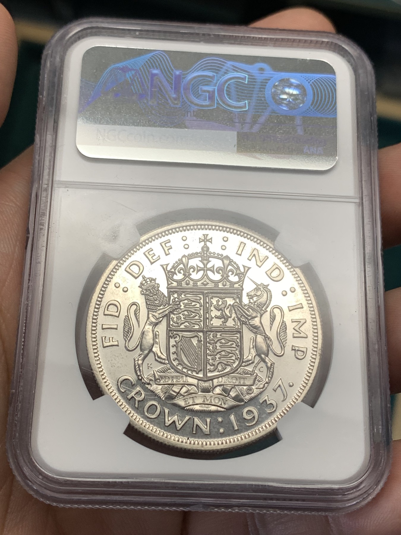 《竞宝斋》第186场-周日，周一 2场 (全场包邮) NGC PF66 英国1937年乔治六世精制镜面1克朗银币一枚 难得高分