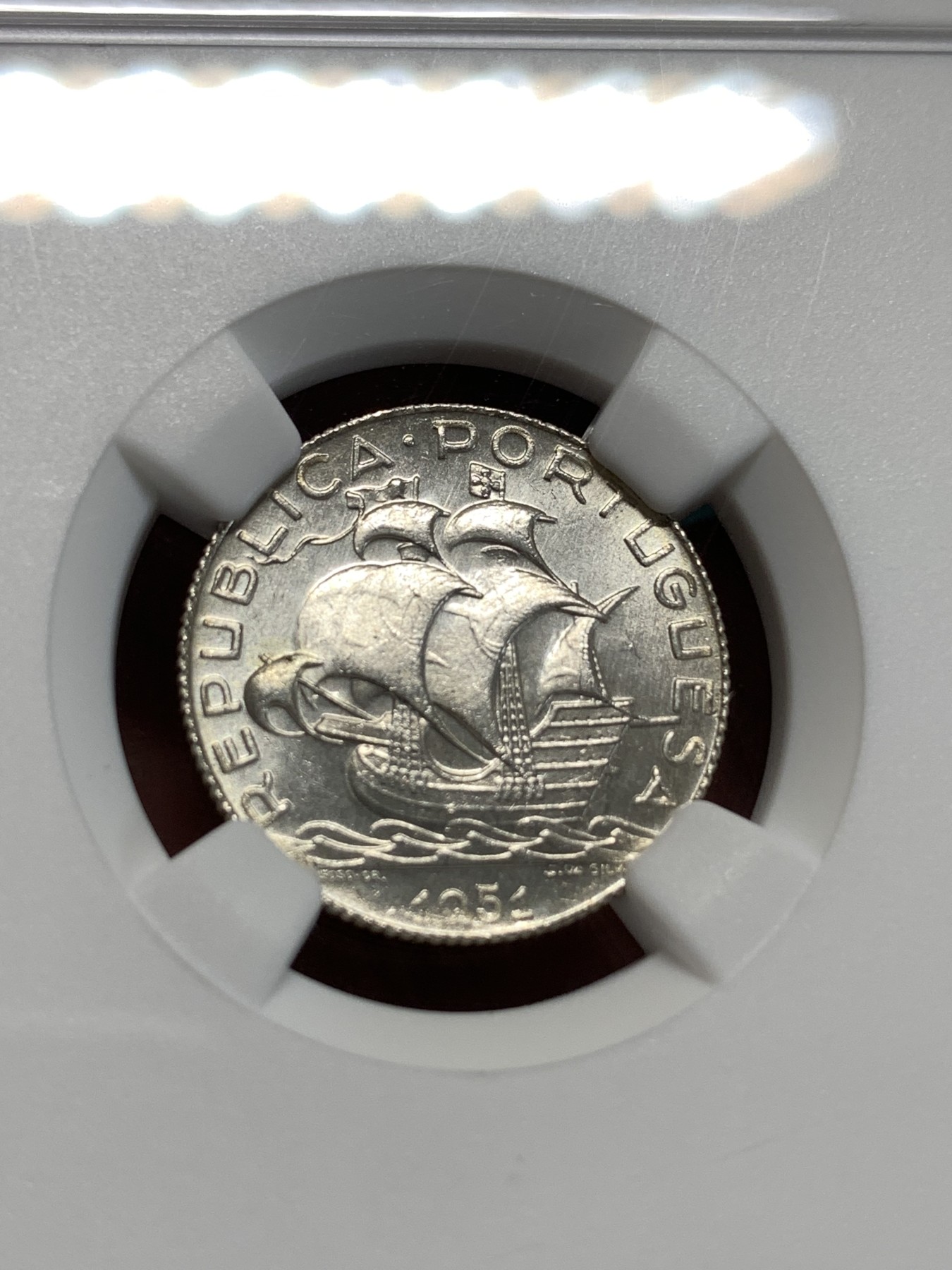 《竞宝斋》第186场-周日，周一 2场 (全场包邮) NGC MS66 葡萄牙1951大帆船 2.5埃斯库多银币