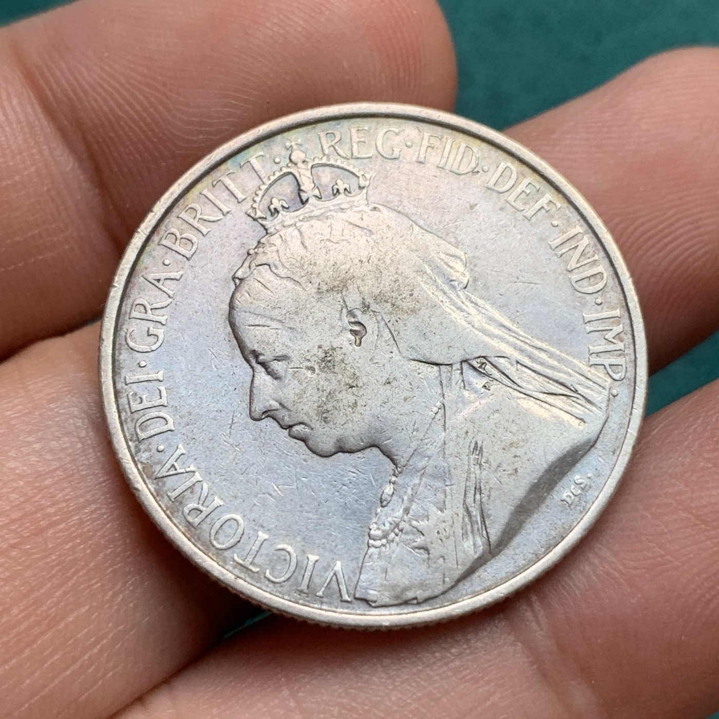 《竞宝斋》第186场-周日，周一 2场 (全场包邮) 1901年英属塞浦路斯维多利亚18皮阿斯特（弗罗林）银币 特殊的维多利亚头像 细节还可以 早期塞浦路斯挺贵的