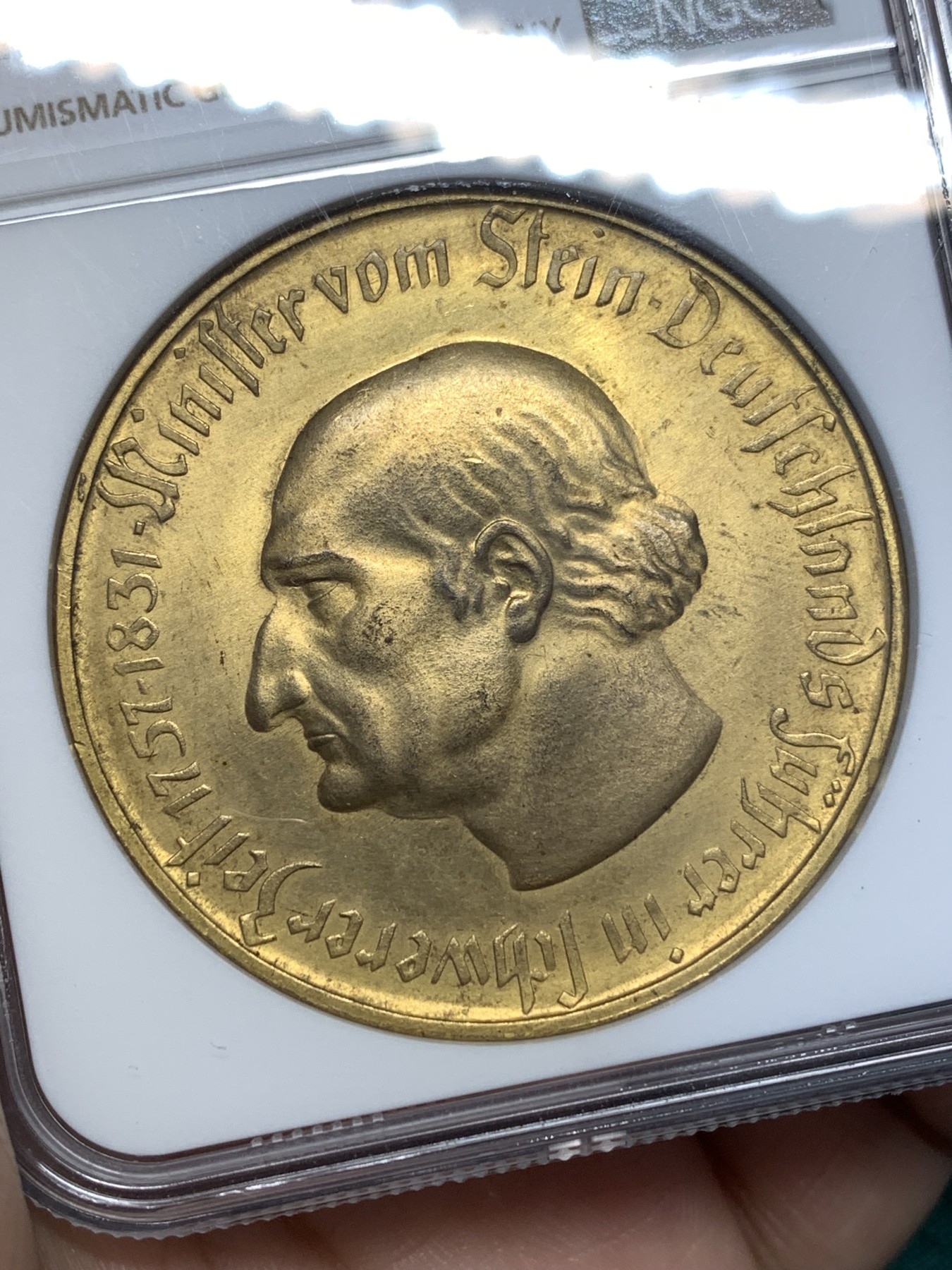 《竞宝斋》第186场-周日，周一 2场 (全场包邮) NGC-MS65 德国威斯特伐利亚1923年10000马克镀金大马币