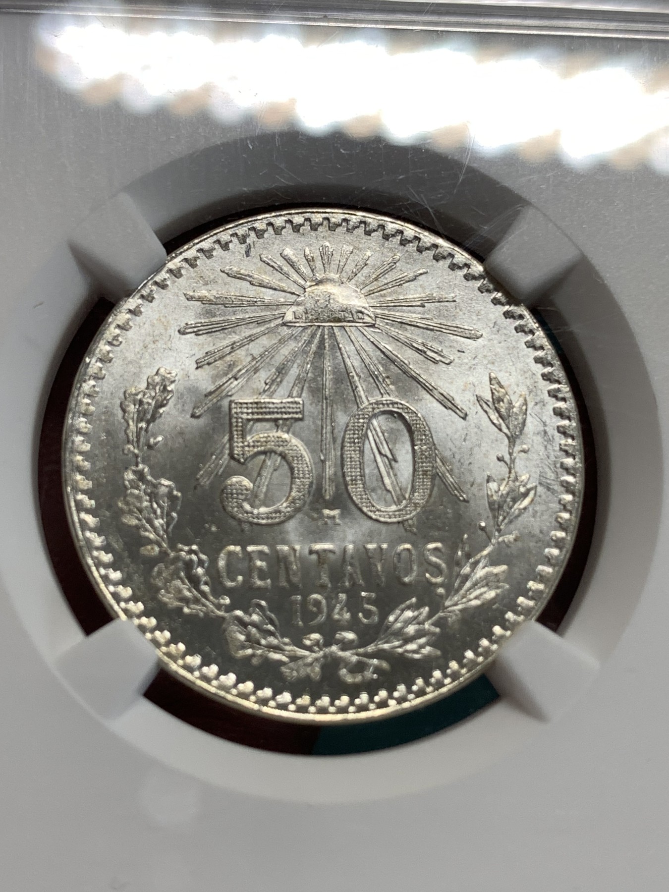 《竞宝斋》第186场-周日，周一 2场 (全场包邮) NGC-MS66 墨西哥50C-1945年M版