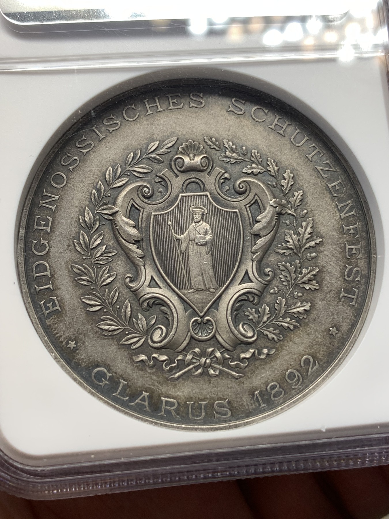 《竞宝斋》第186场-周日，周一 2场 (全场包邮) NGC-MS61 1892年格拉鲁斯瑞士射击节银章 品相很好 属于瑞士射击节中的精品银章 加厚盒装