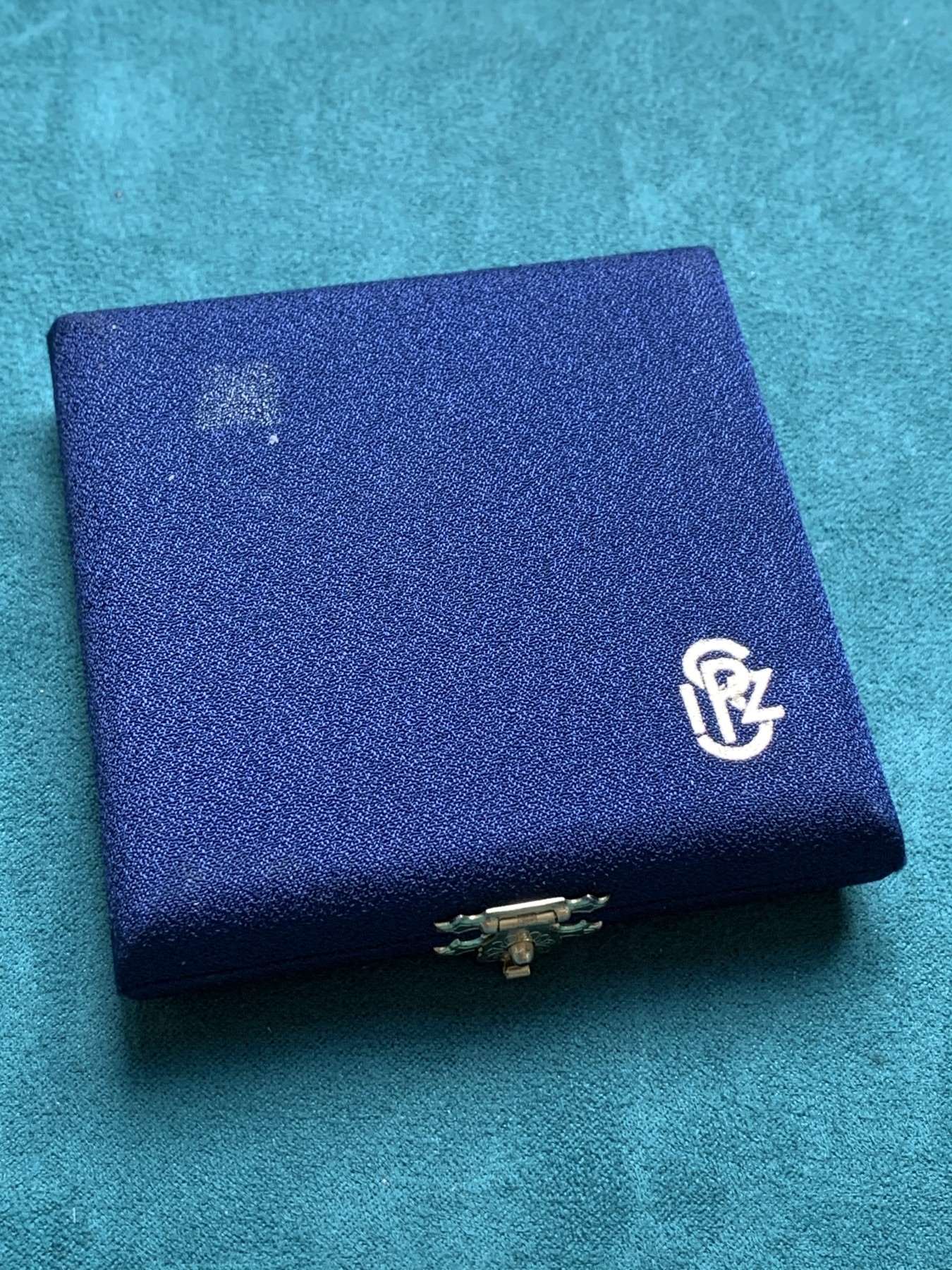 《竞宝斋》第186场-周日，周一 2场 (全场包邮) 2枚一组 原盒精制意大利1989年发现美洲500周年200.500里拉银币