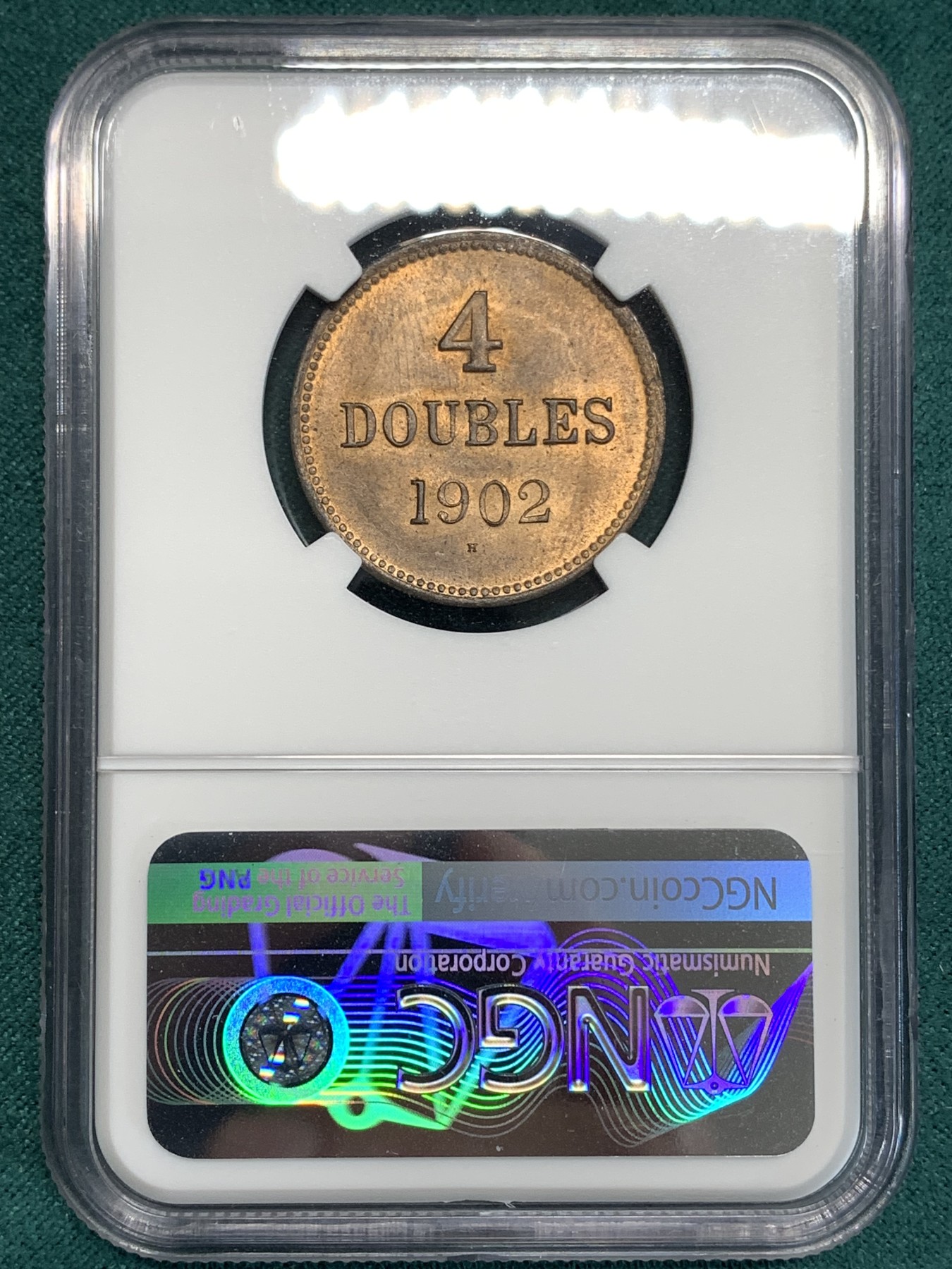 《竞宝斋》第186场-周日，周一 2场 (全场包邮) NGC-MS64RB 亚军分 1902年英属根西岛4道布铜币，三狮正面像，面部细节出色，铜光犹存，状态出