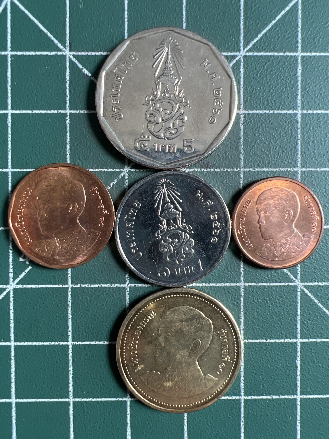 泡泡堂第371期  硬币专场 （无押金，捡漏，全场20包邮，偏远地区除外，接收代拍业务） 泰国一套五枚