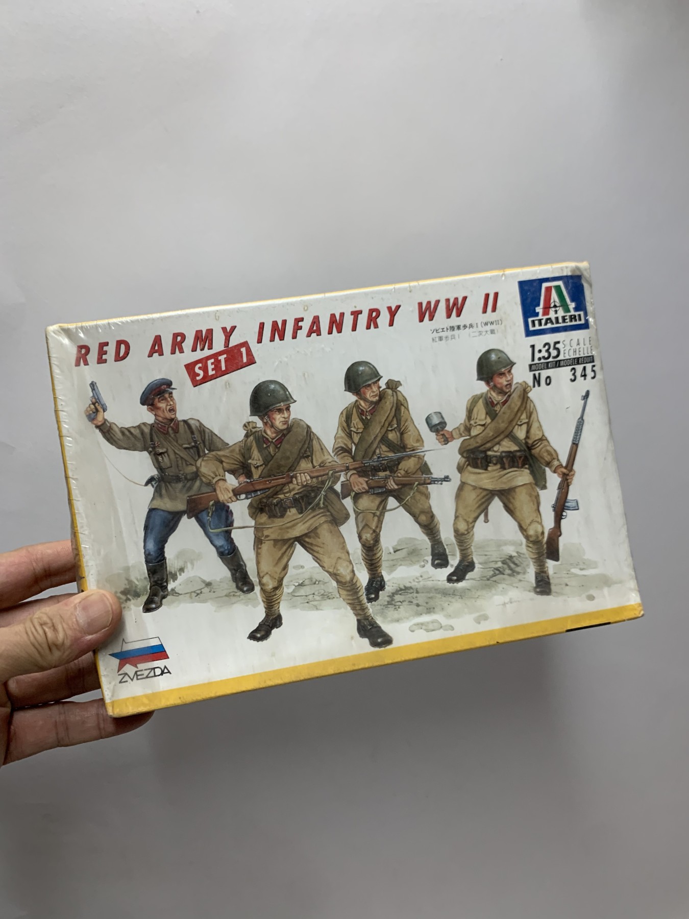 零元拍： 1/35 绝版 意大利 苏联红军 拼装模型，全新无拆