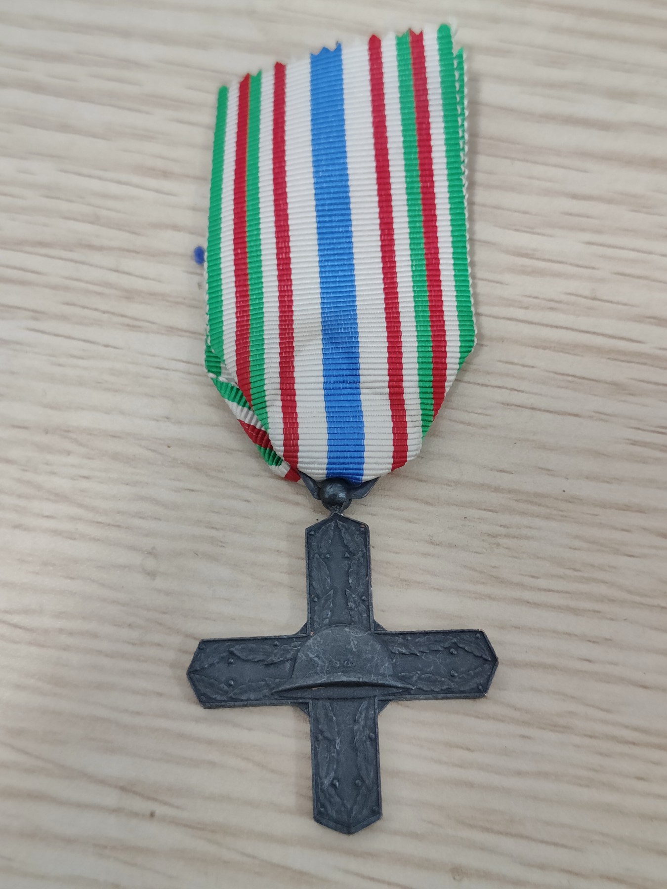 全场0元起拍 第79期 咸鱼国勋章拍卖专场 8月6日（周日）下午6：00开始 意大利一战维托里奥战役十字奖章-