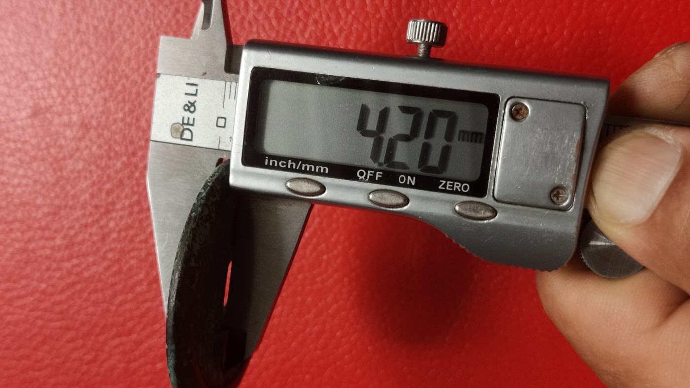 裸币拍场 铜钱古玩铜币 ，大件， 直径48+ 厚4.2+