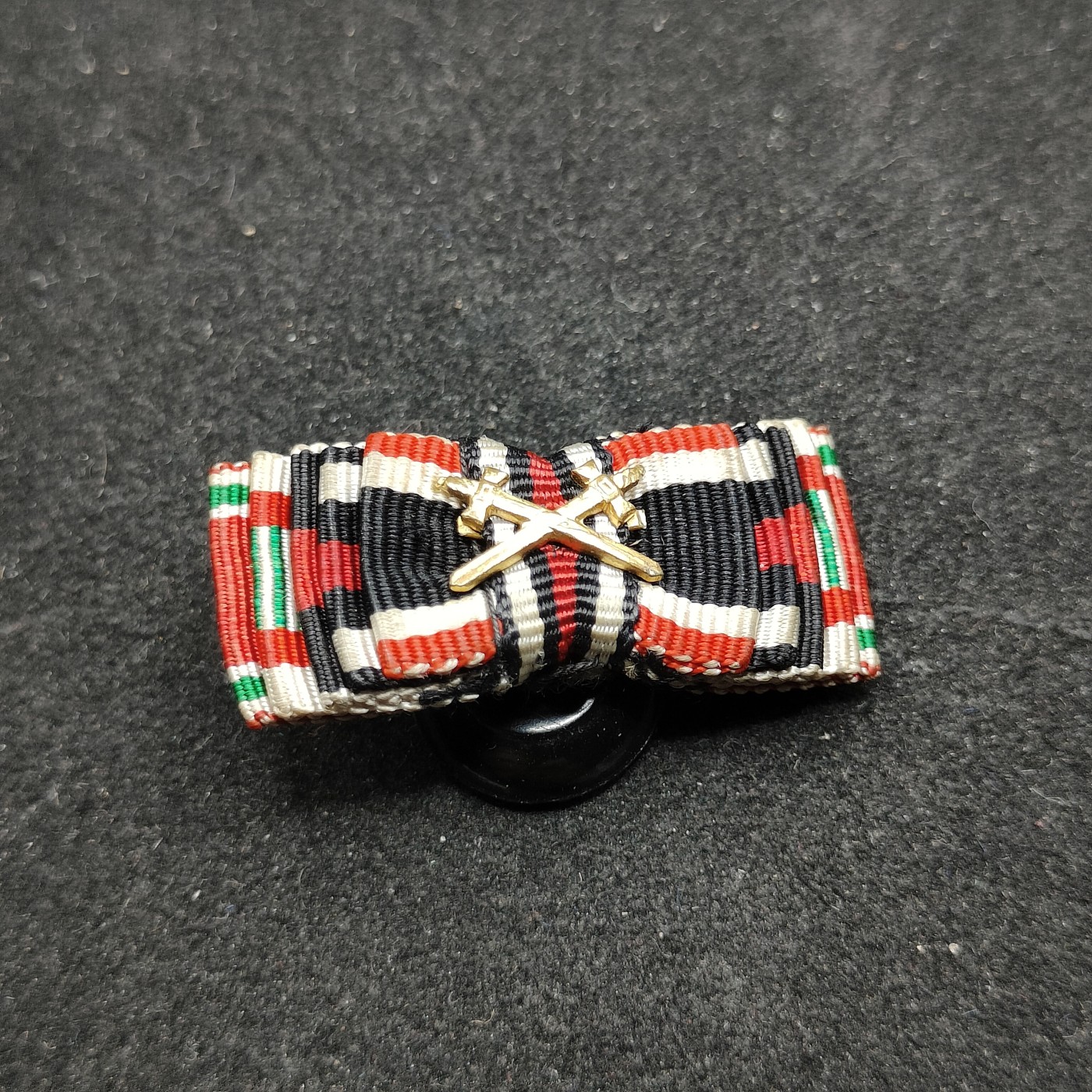 全场0元起拍 第79期 咸鱼国勋章拍卖专场 8月6日（周日）下午6：00开始 德国花结扣略 带剑战功十字 带剑兴登堡 苏台德奖章 保加利亚二战纪念 匈牙利战功