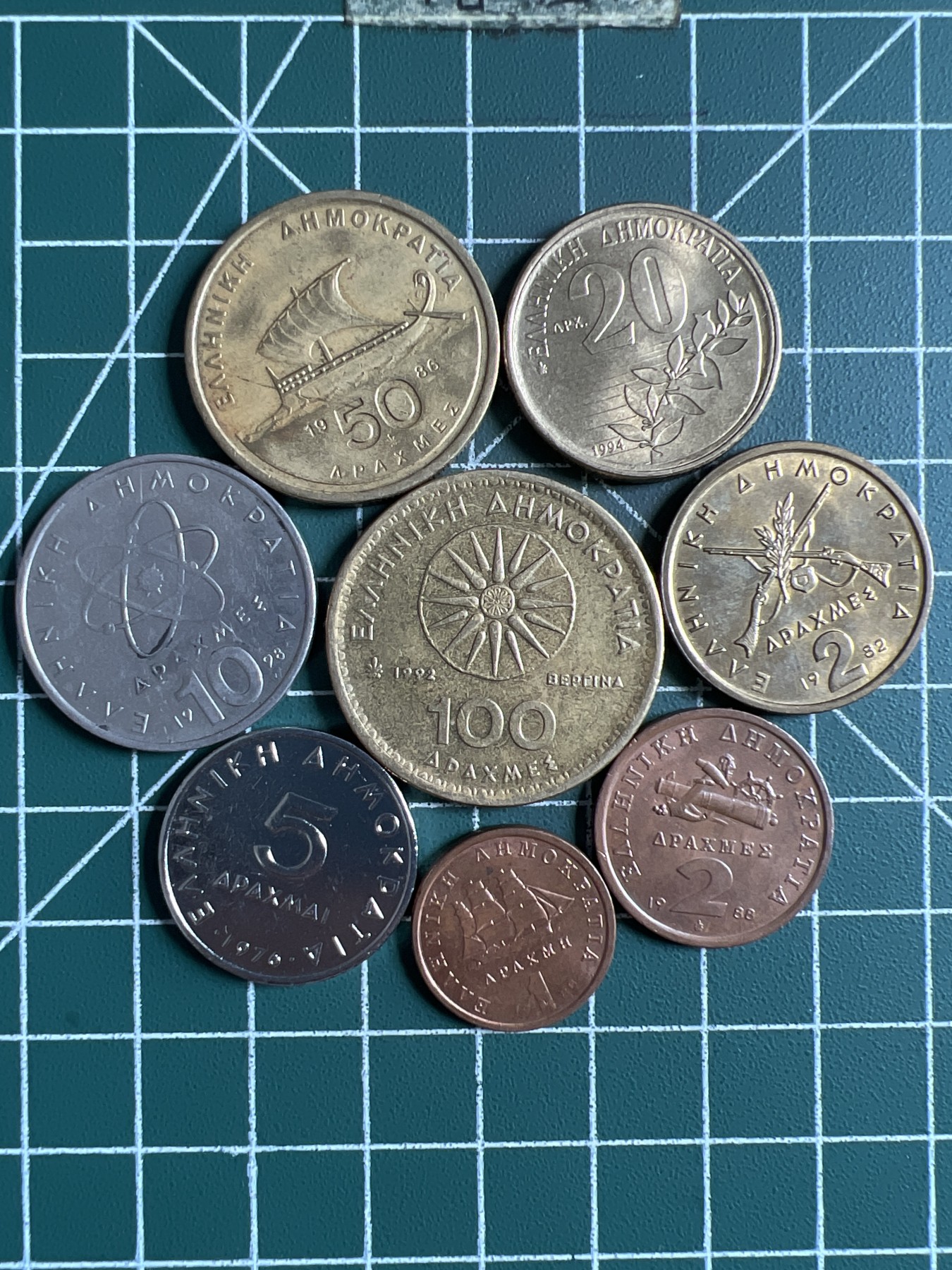 泡泡堂第371期  硬币专场 （无押金，捡漏，全场20包邮，偏远地区除外，接收代拍业务） 希腊一套八枚