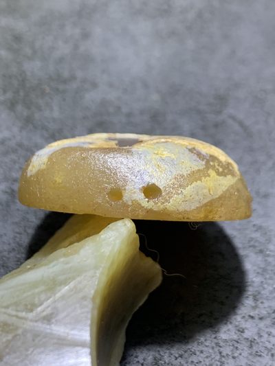 精美原皮高玉化冻料蒙料冰飘心战国红玛瑙手工影雕工艺无相佛把件(吊坠)一个 精美原皮高玉化冻料蒙料冰飘心战国红玛瑙手工影雕工艺无相佛把件(吊坠)一个