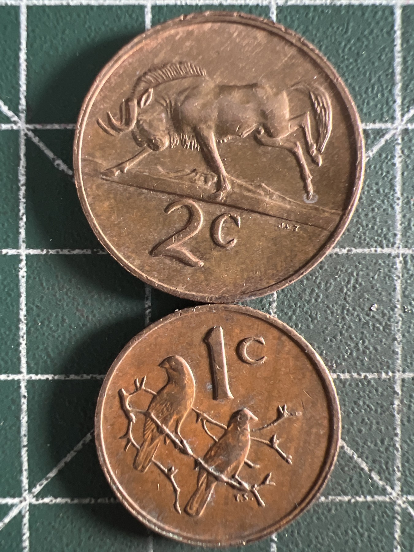 泡泡堂第371期  硬币专场 （无押金，捡漏，全场20包邮，偏远地区除外，接收代拍业务） 南非一对