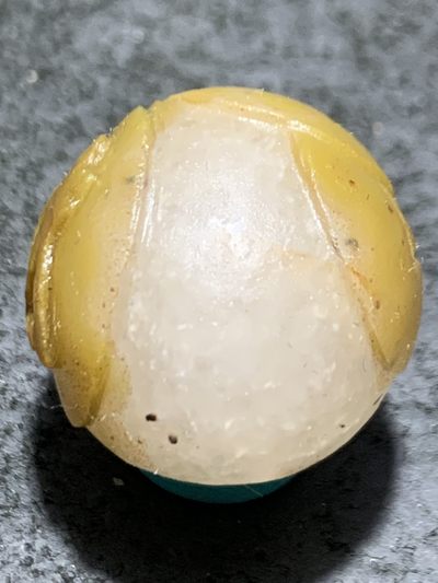 精美亚光冰飘战国红玛瑙手工雕刻钱币财字2.0珠一颗！寓意：招财进宝 精美亚光冰飘战国红玛瑙手工雕刻钱币财字2.0珠一颗！寓意：招财进宝