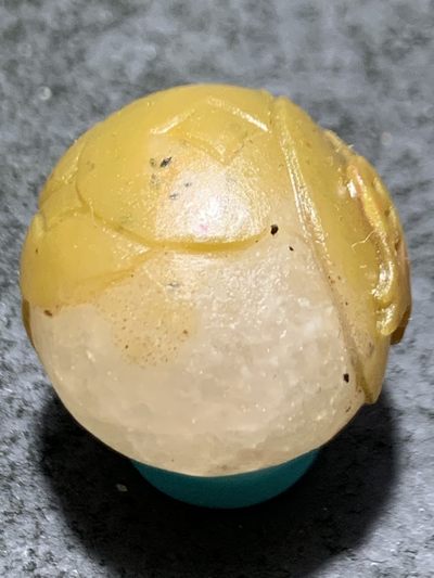 精美亚光冰飘战国红玛瑙手工雕刻钱币财字2.0珠一颗！寓意：招财进宝 精美亚光冰飘战国红玛瑙手工雕刻钱币财字2.0珠一颗！寓意：招财进宝