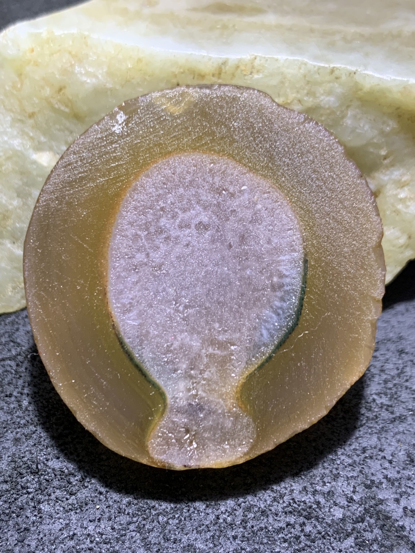 精美原皮高玉化冻料蒙料冰飘心战国红玛瑙手工影雕工艺无相佛把件(吊坠)一个