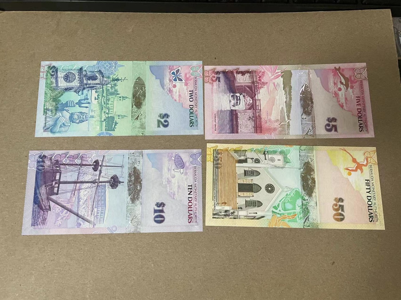 【Blue Auction】✨世界纸币精拍第354期——布克哈特【精】 【一组4张 洋葱冠 1238全同小号 含获奖钞】百慕大 2009年2-5-10-50元 全新UNC