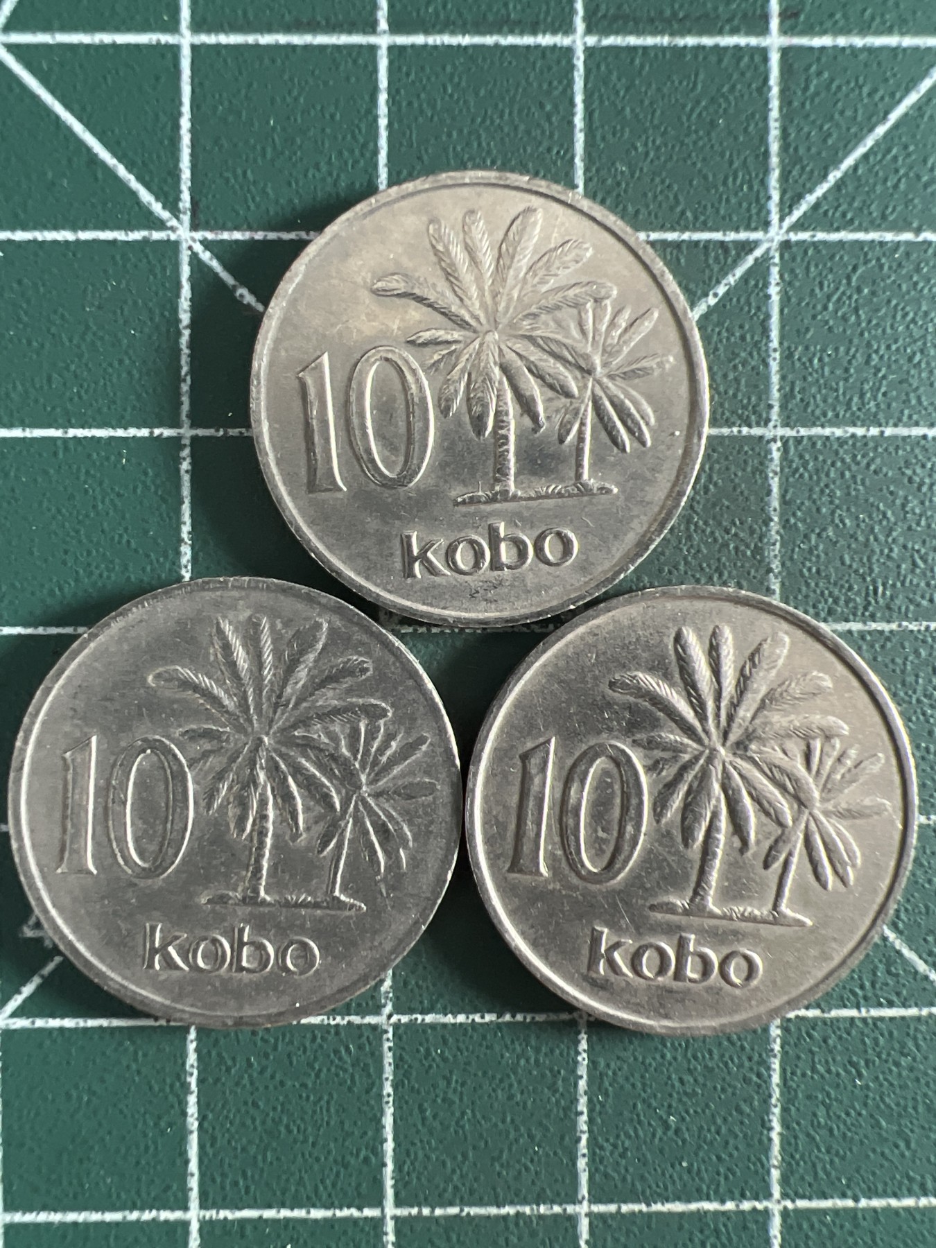 泡泡堂第378期 硬币专场 （无押金，捡漏，全场20包邮，偏远地区除外，接收代拍业务） 尼日利亚10考包三枚