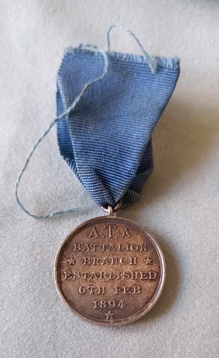 “China 中国”--英国皇家伯克郡团奖章专场 皇家伯克郡团银章 1894 年 A.T.A 营建立 28mm