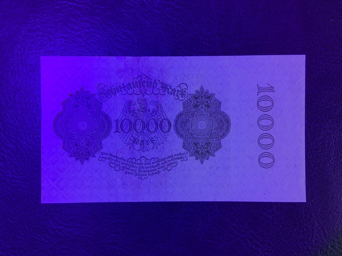 收藏联盟Quantum Auction 第279期拍卖  德国1922年10000马克 品相UNC 大票幅 丢勒名画 边缘一处微瑕