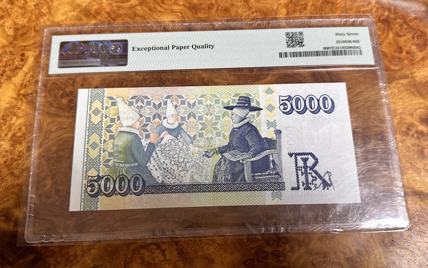 Chase Auction 第23期 - - 外钞、民国钞和人民币混合场！ 2001年冰岛5000克朗，世界最美纸币，PMG67分！