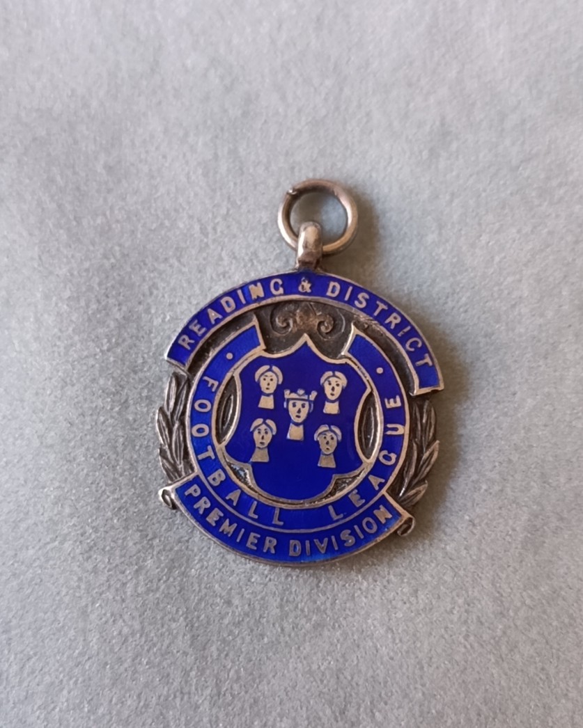 “China 中国”--英国皇家伯克郡团奖章专场 珐琅银章 10g