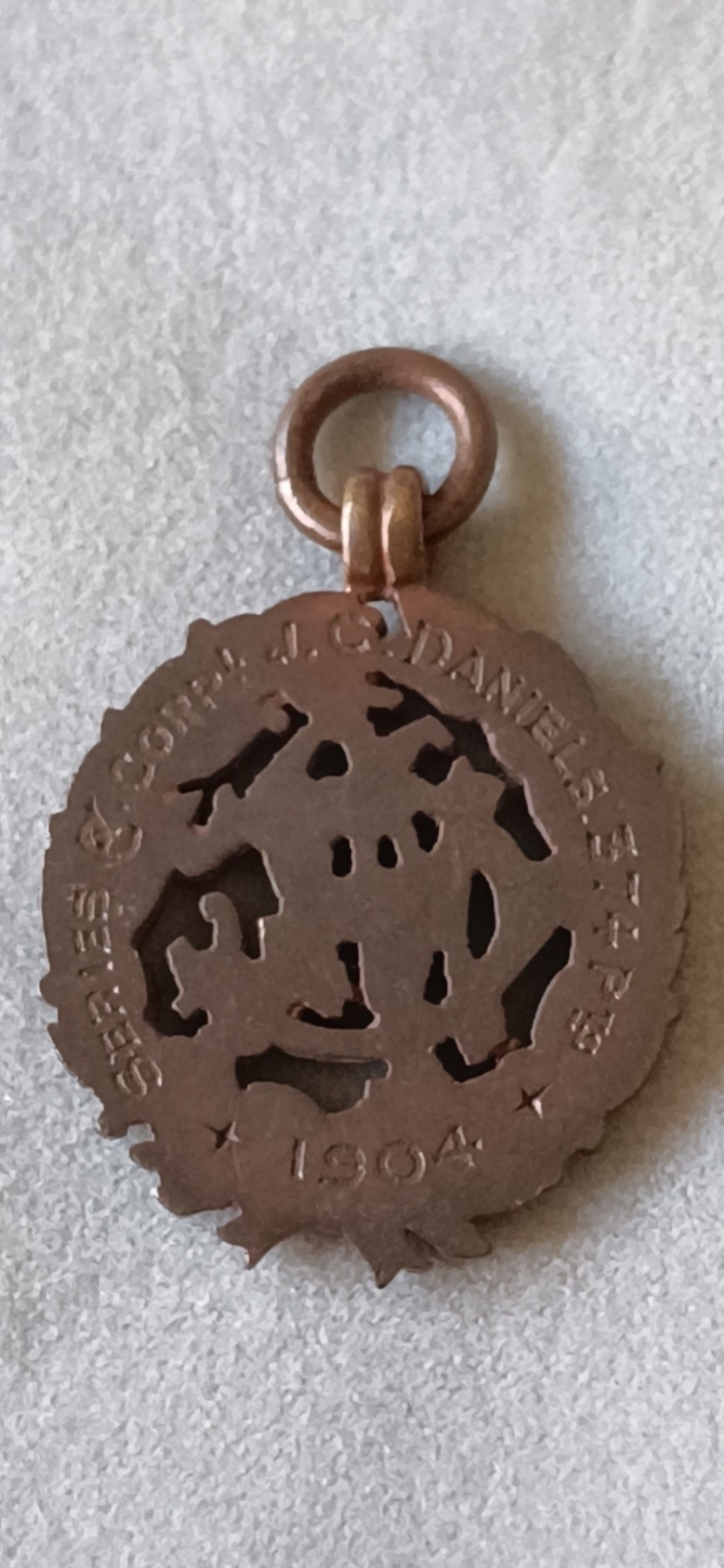 “China 中国”--英国皇家伯克郡团奖章专场 1904 年 皇家伯克郡团铜徽章 26mm