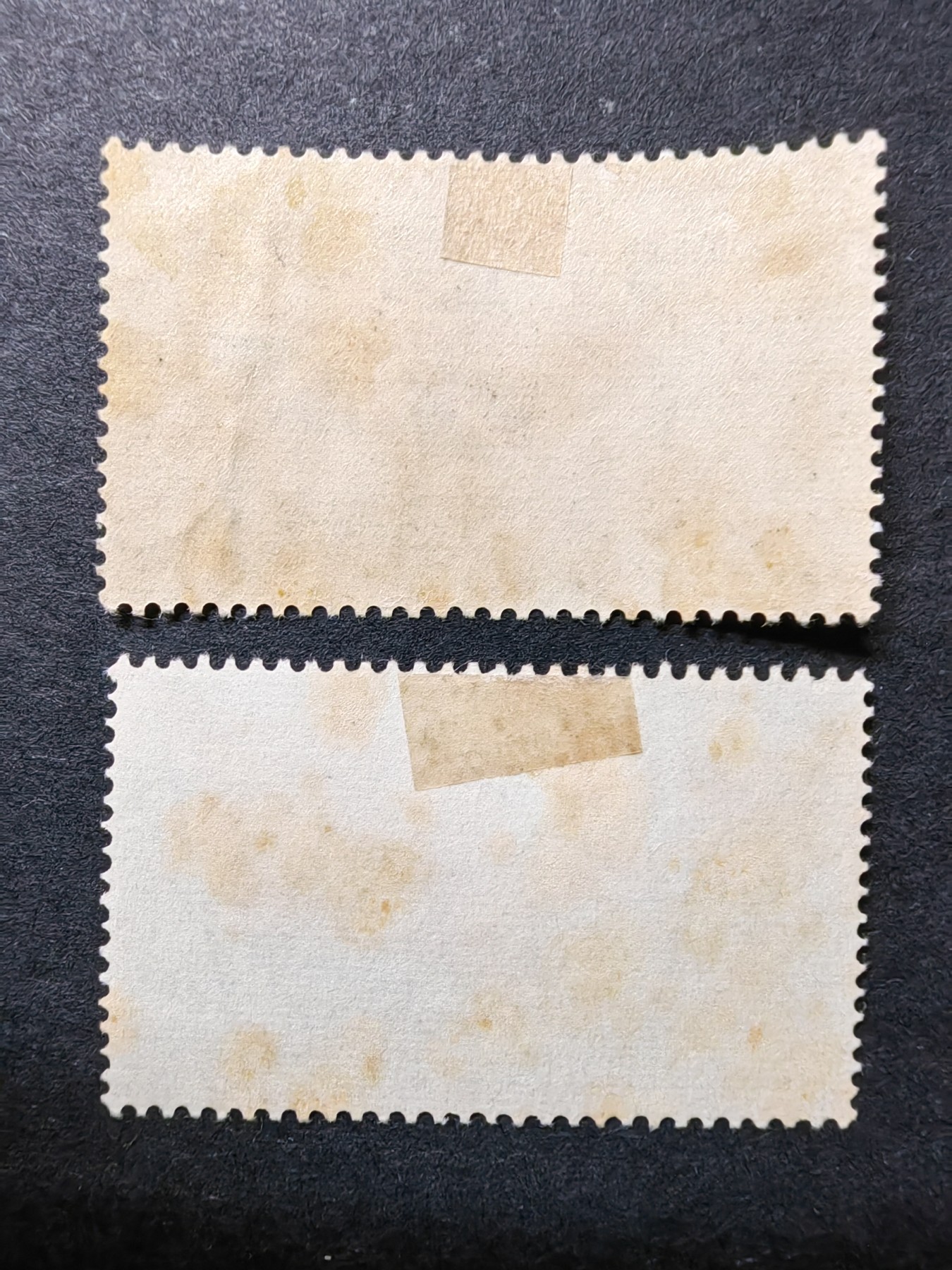 中外邮票+首日封+旧书籍.专场（精品） 1955年和1960年 印度尼西亚+多哥 （不全套）