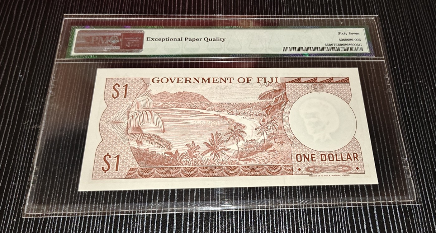 Chase Auction 第23期 - - 外钞、民国钞和人民币混合场！ 1971年斐济1元，戎装女王，PMG67！