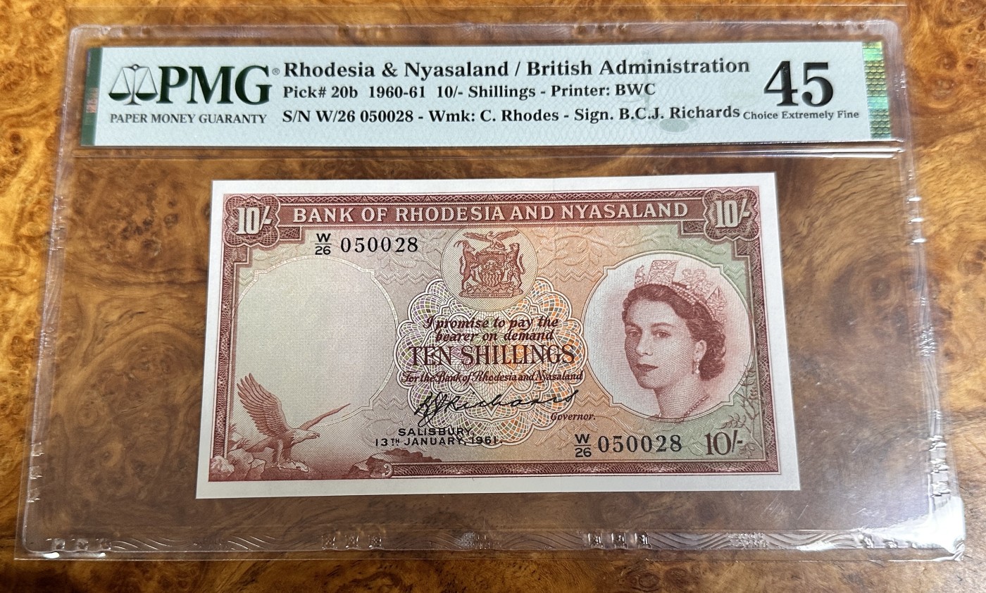 Chase Auction 第23期 - - 外钞、民国钞和人民币混合场！ 1960年罗得西亚和尼亚萨兰10先令，大冠女王，PMG45！