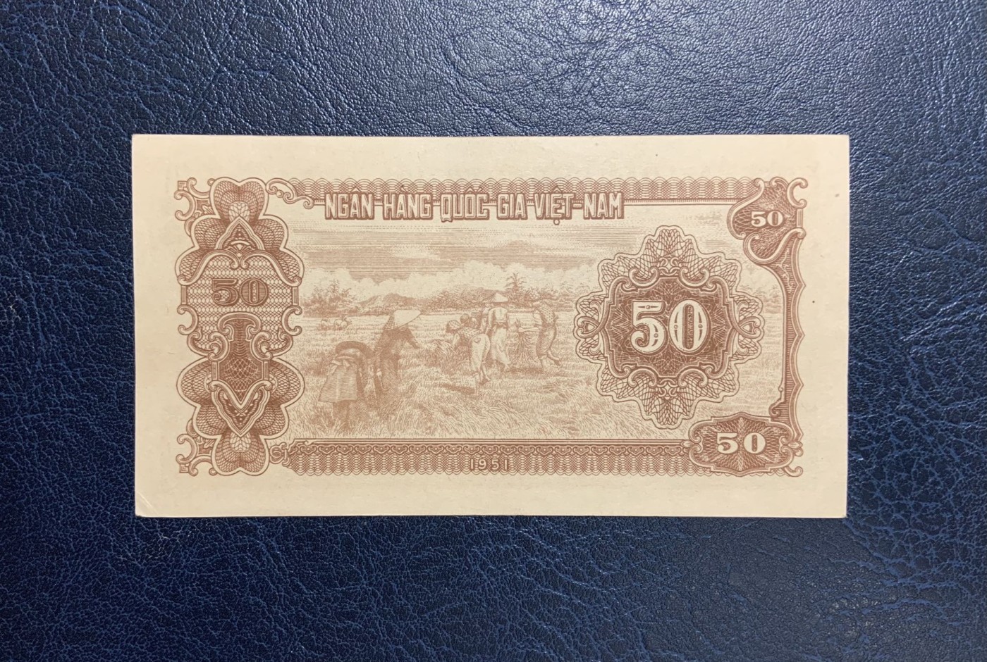 收藏联盟Quantum Auction 第279期拍卖  越南民主共和国1951年50盾 品相UNC-到AU+ 号码无3457 中国代印