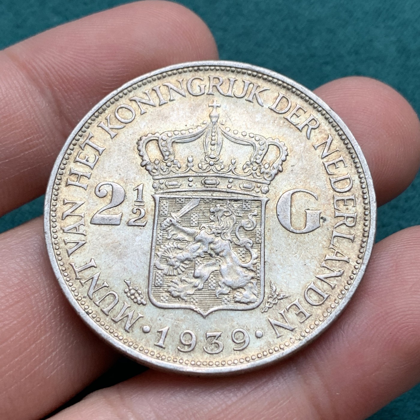 《竞宝斋》第187场-周日，周一 2场 (全场包邮) 荷兰1939年威廉明娜2.5盾大银币 带包浆的不容易