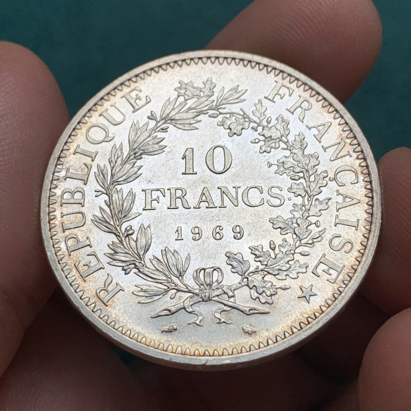 《竞宝斋》第187场-周日，周一 2场 (全场包邮) 法国1969年大力神10法郎银币 无敌状态