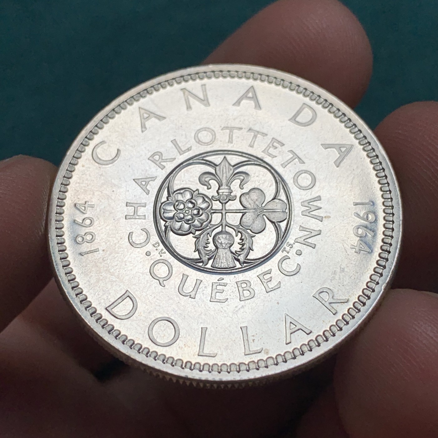 《竞宝斋》第187场-周日，周一 2场 (全场包邮) 加拿大1964年1元银币  夏洛特敦百年